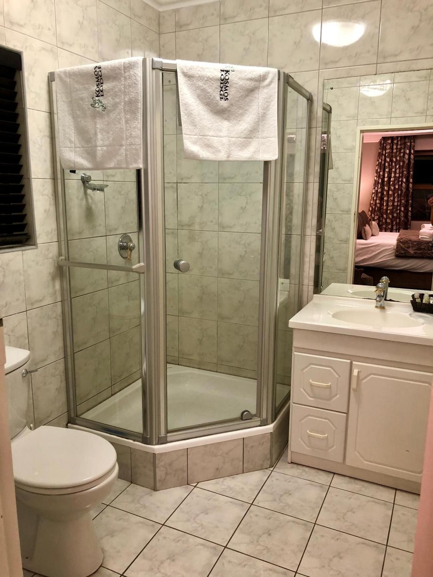 Deluxe Double Room with Shower