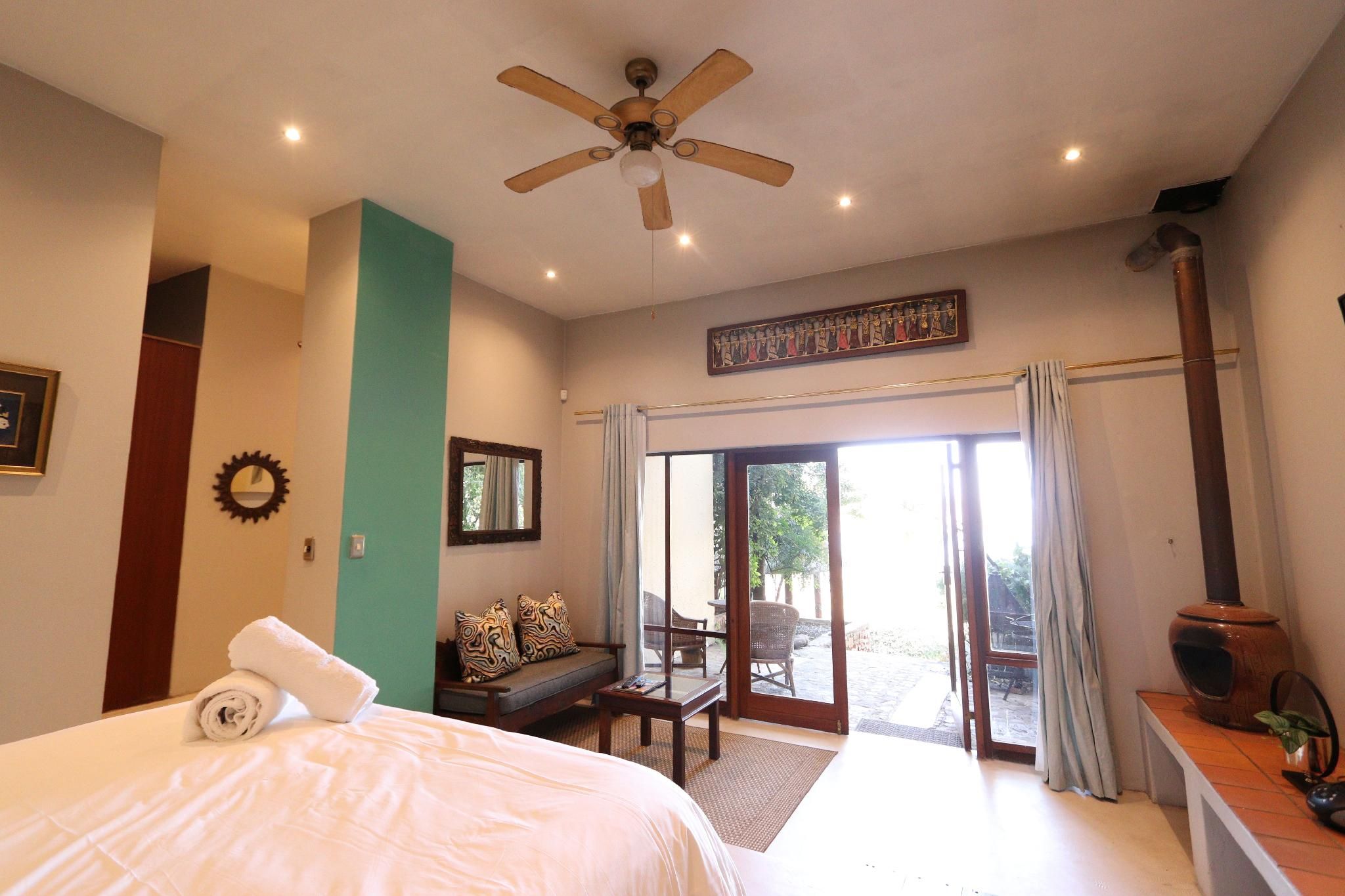 Premium Deluxe Pool Corner Double Double Room