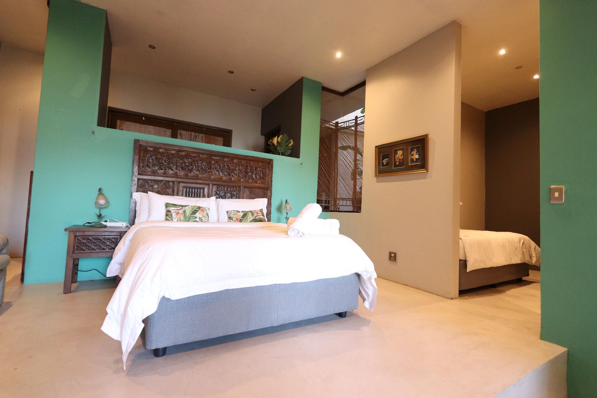 Premium Deluxe Pool Corner Double Double Room