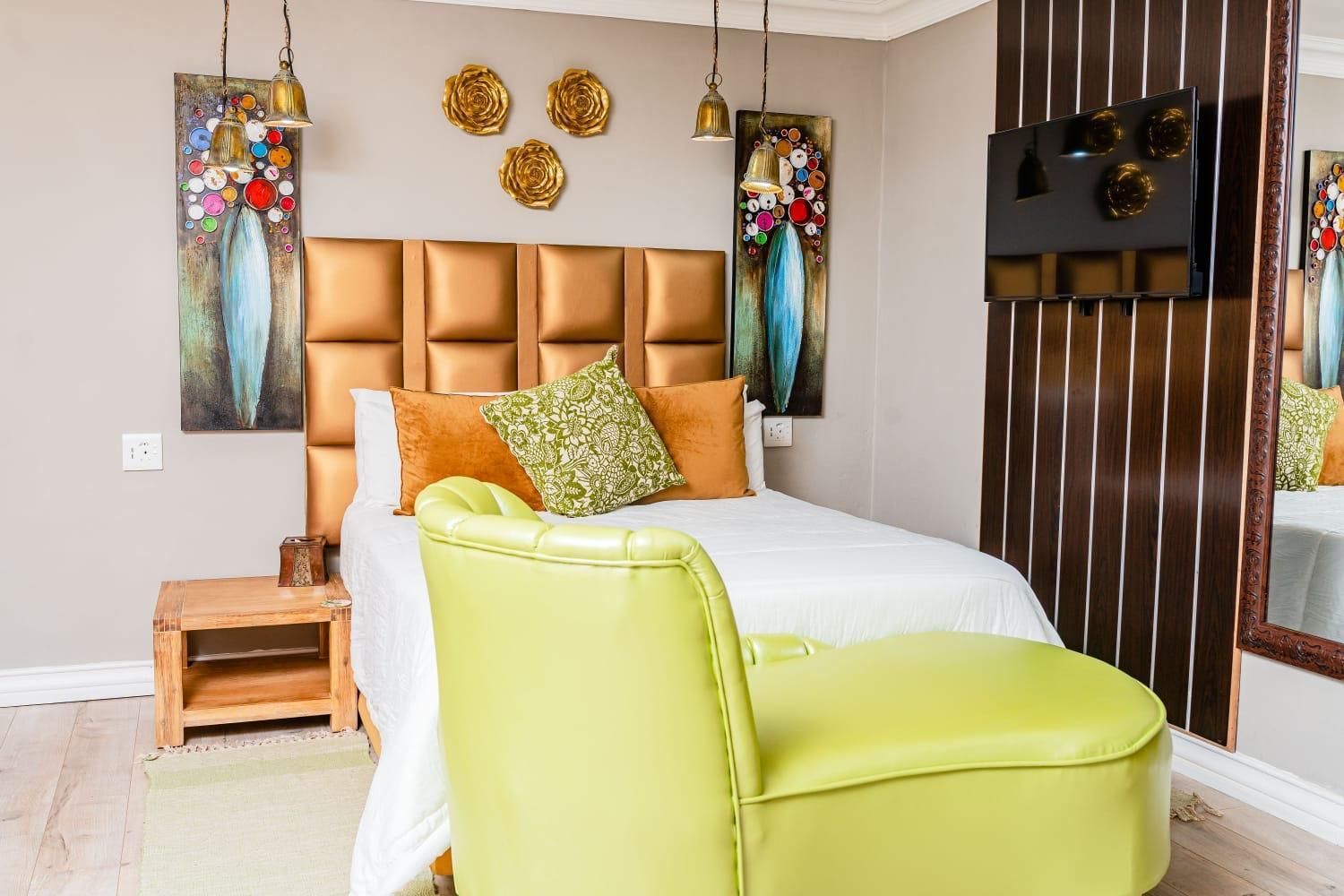 Deluxe Suite with Spa Bath
