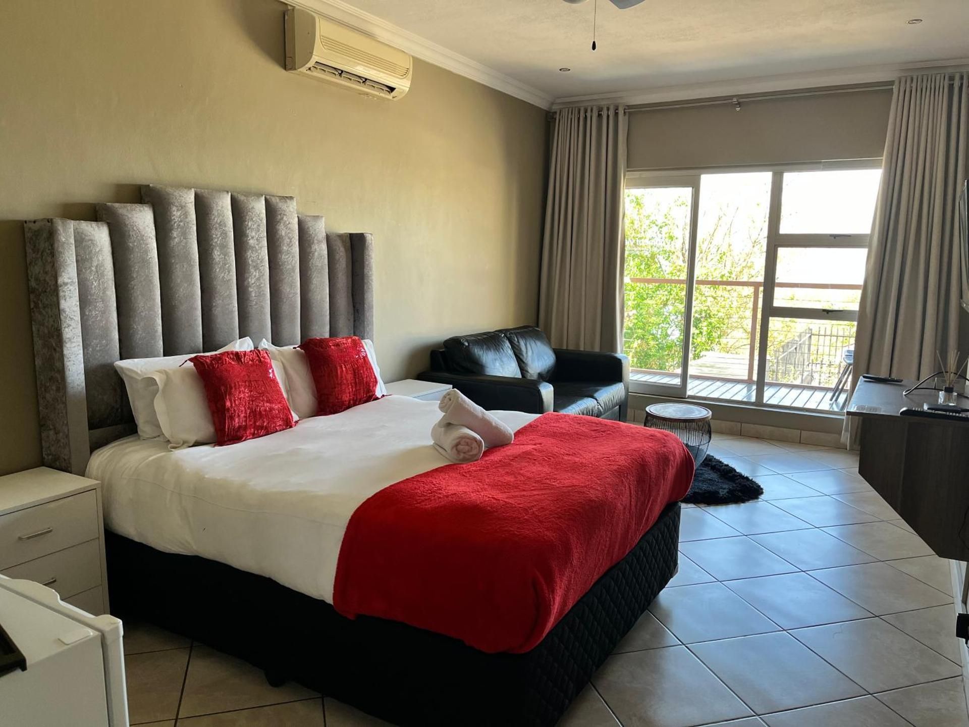 King Room with Lake View