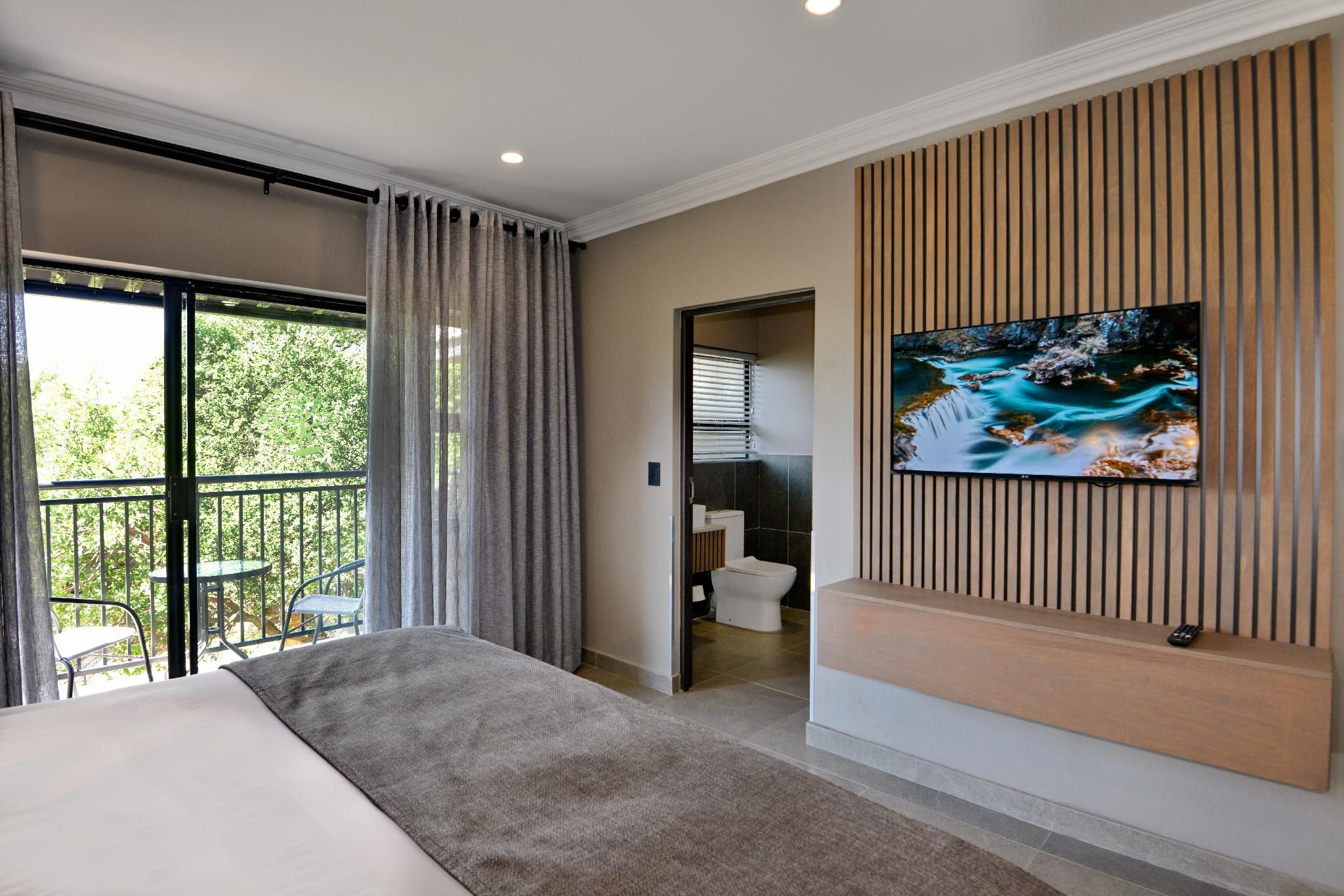 Seasons Golf, Leisure and Spa Superior Double Room 3