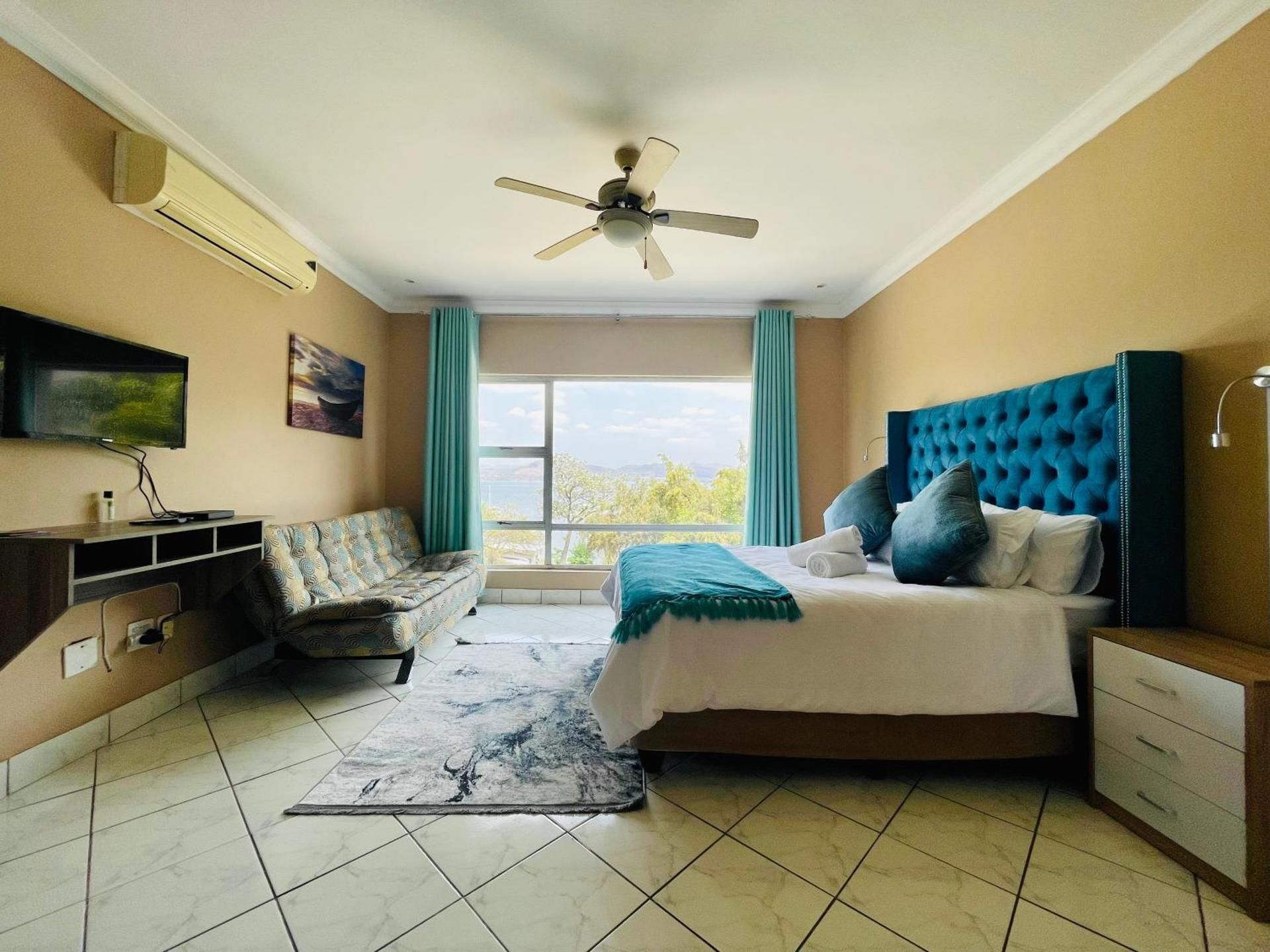 King Room with Lake View