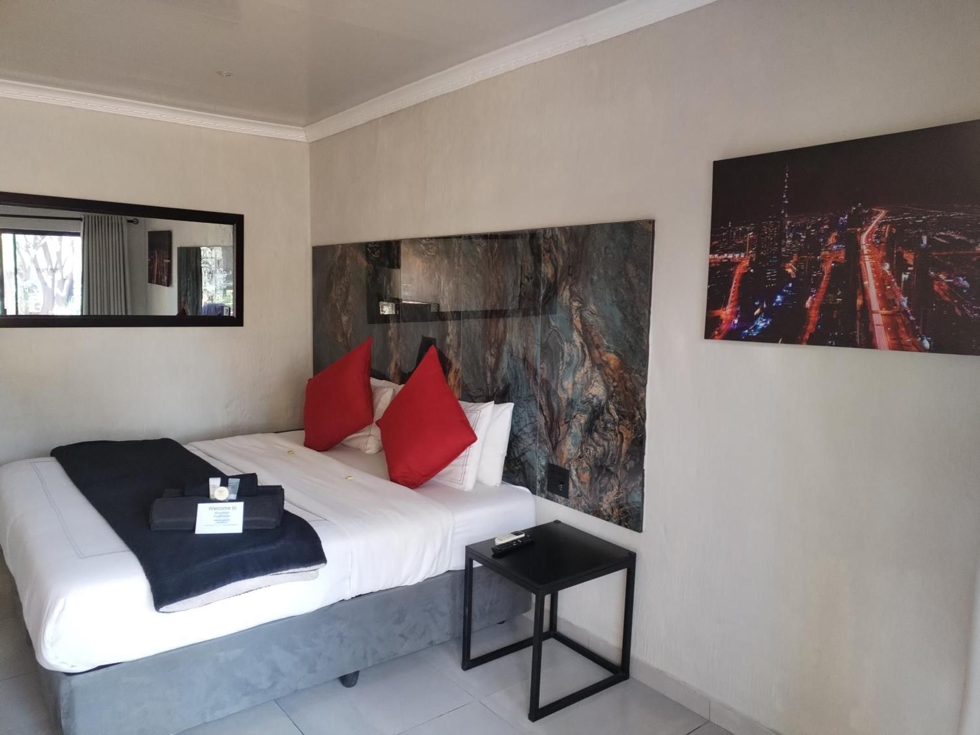 Double Room with Lake View