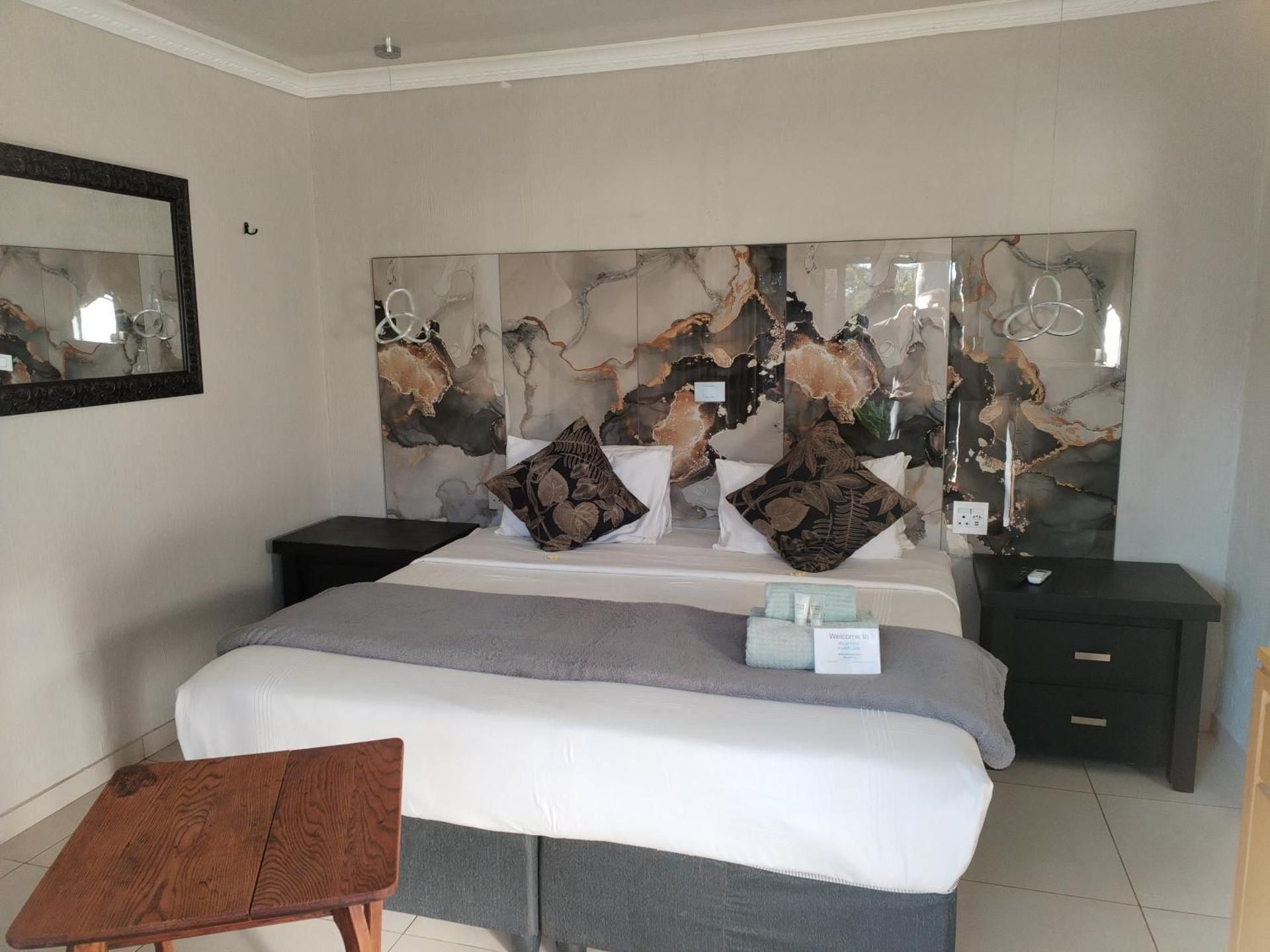 Double Room with Private Bathroom