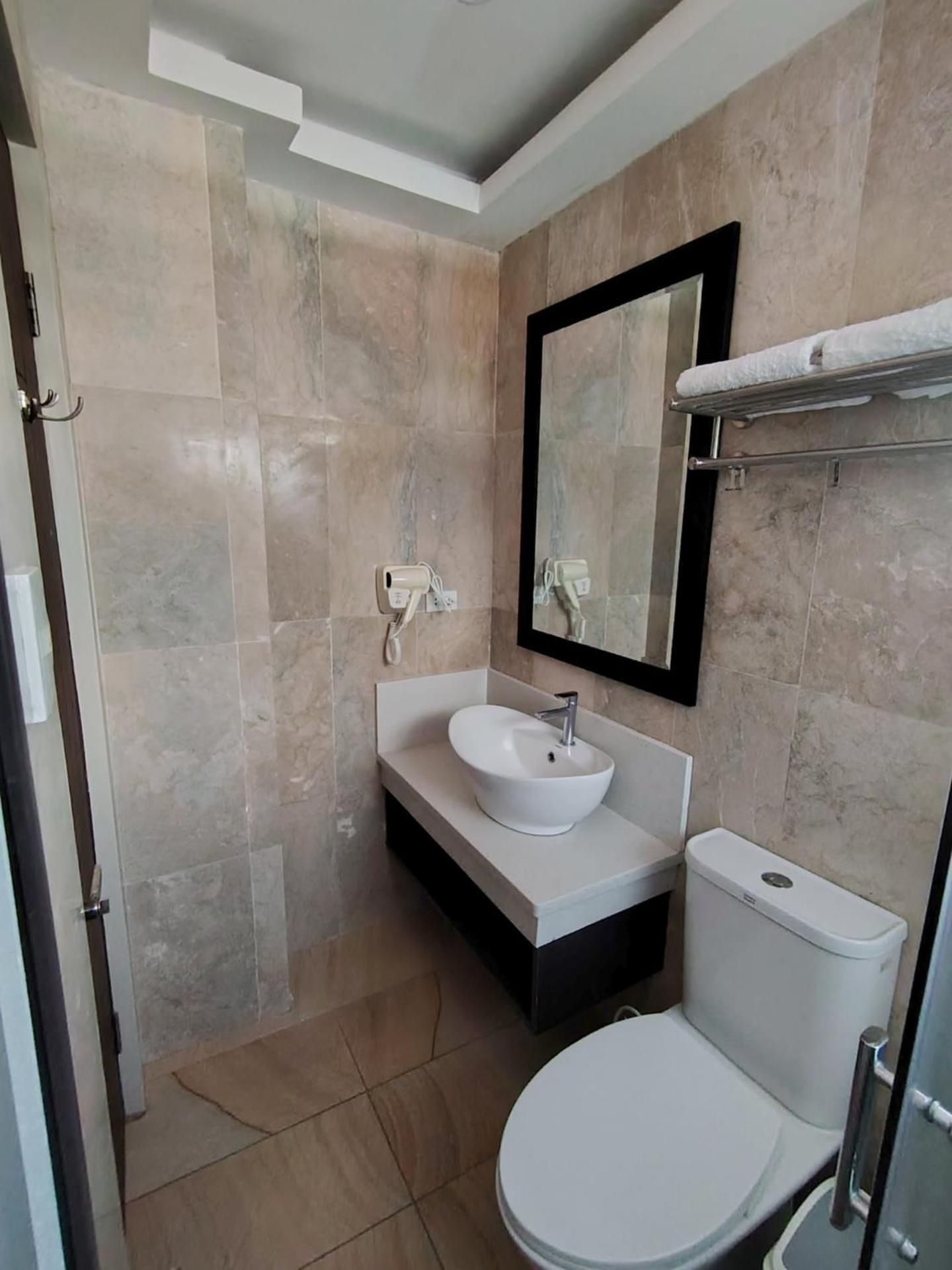 Suite with Garden View