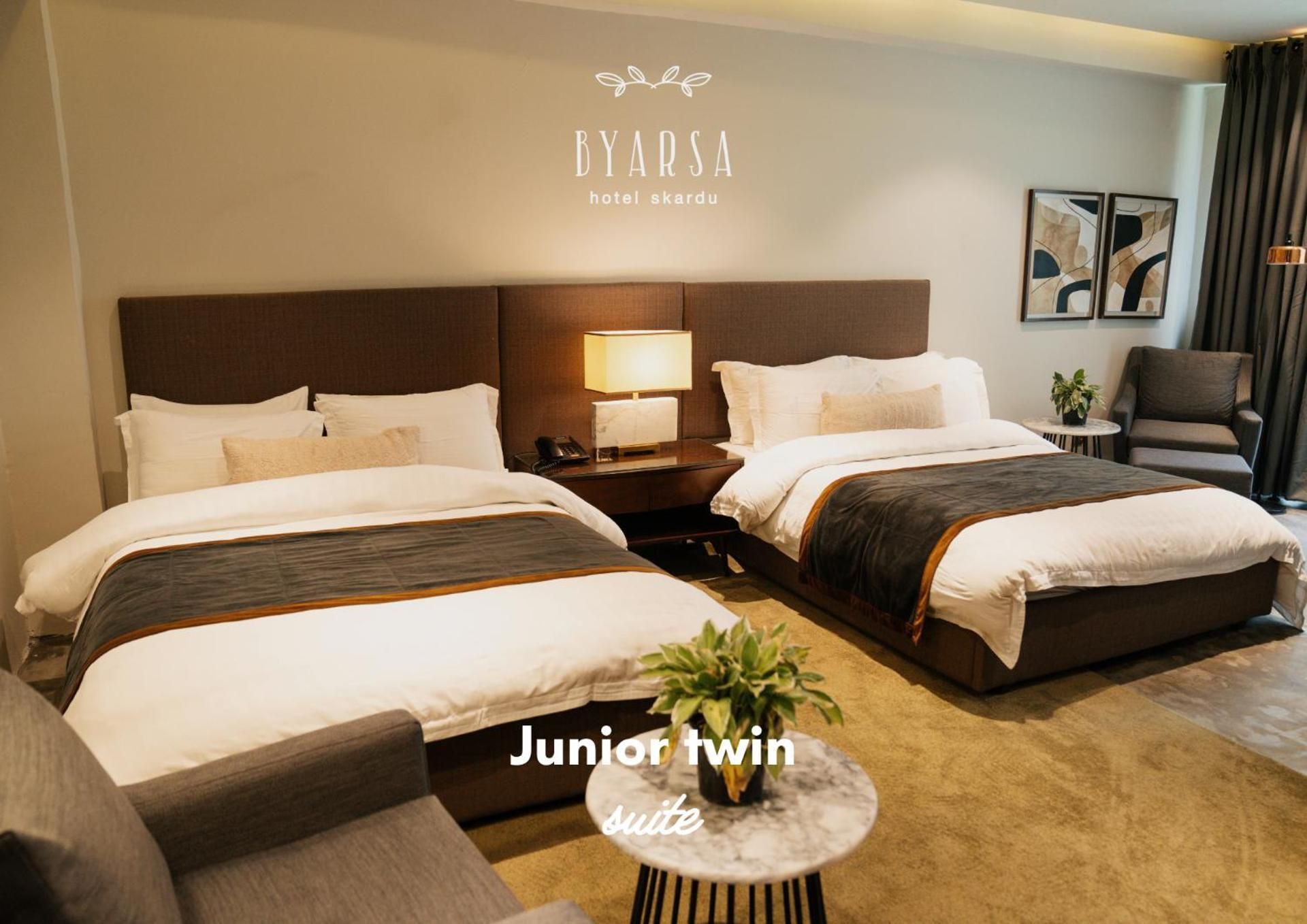 Junior Suite with Garden View