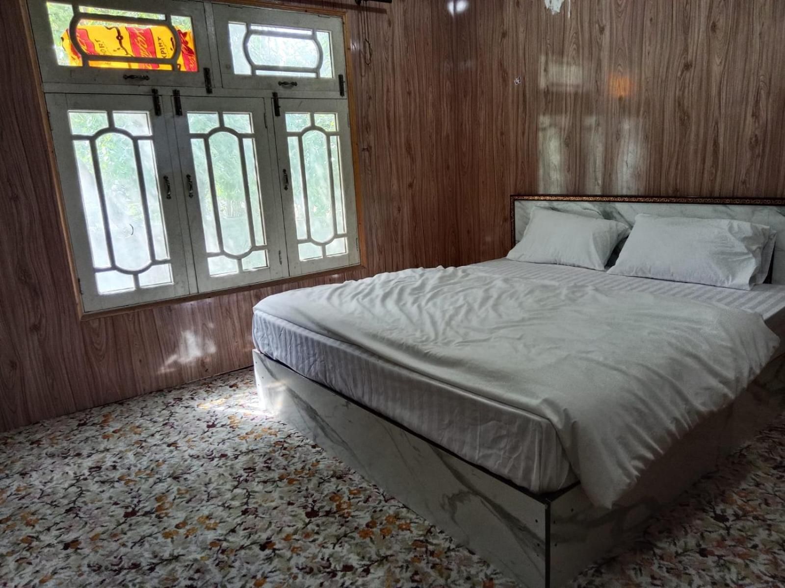 Deluxe Double or Twin Room with Garden View