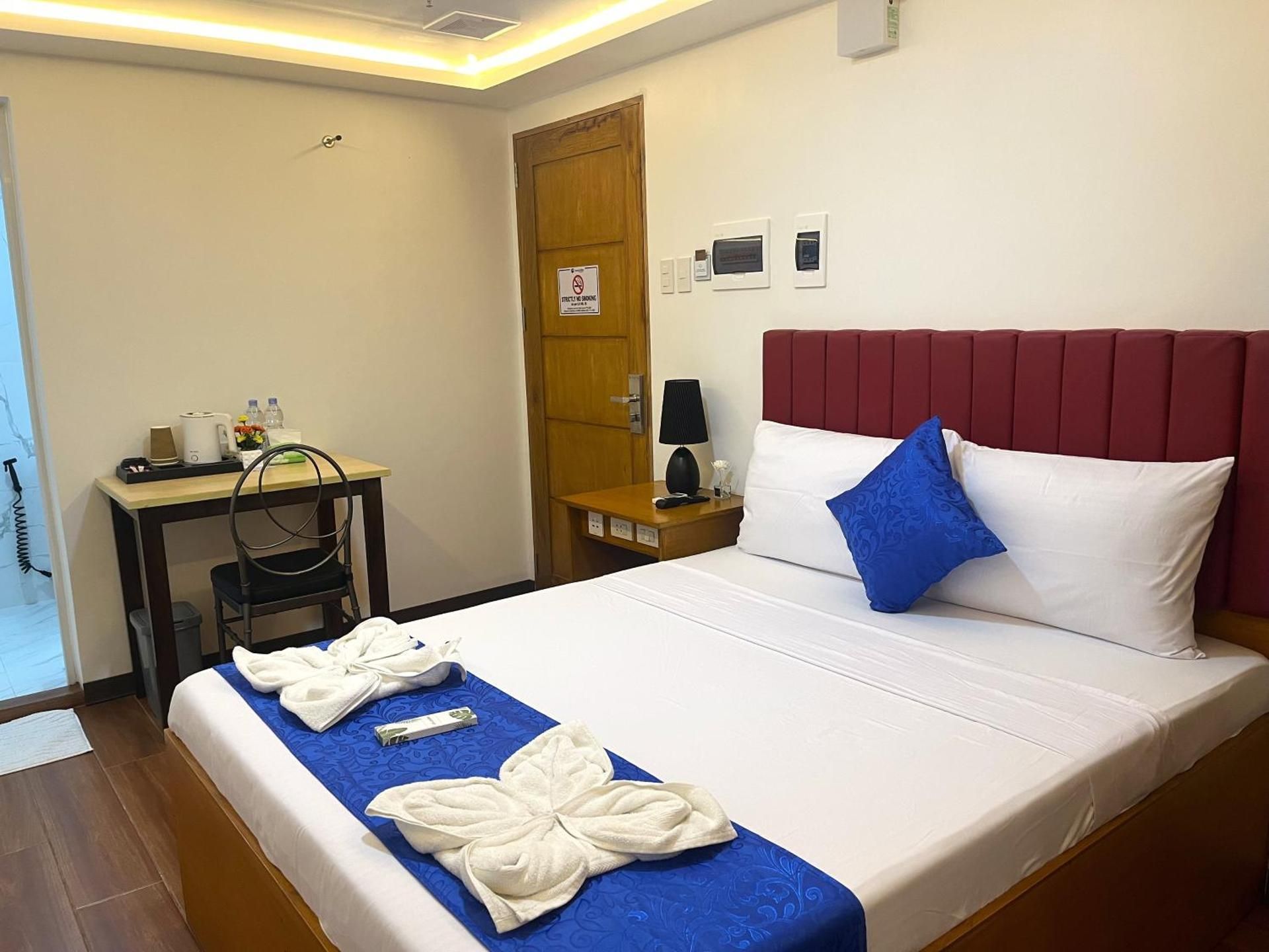Superior Queen Room