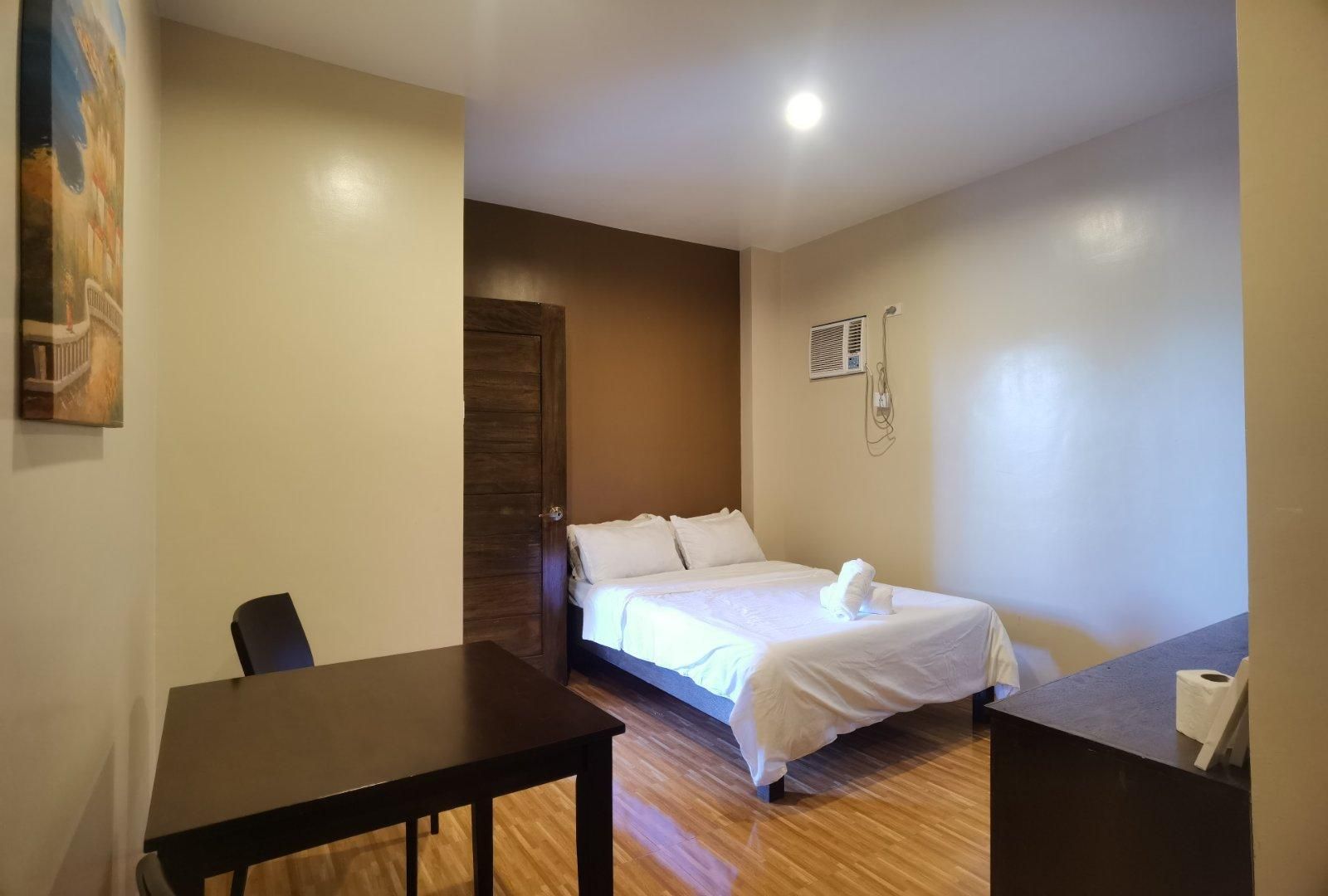 Ys Rezidenzia Suites Deluxe Double Room 2