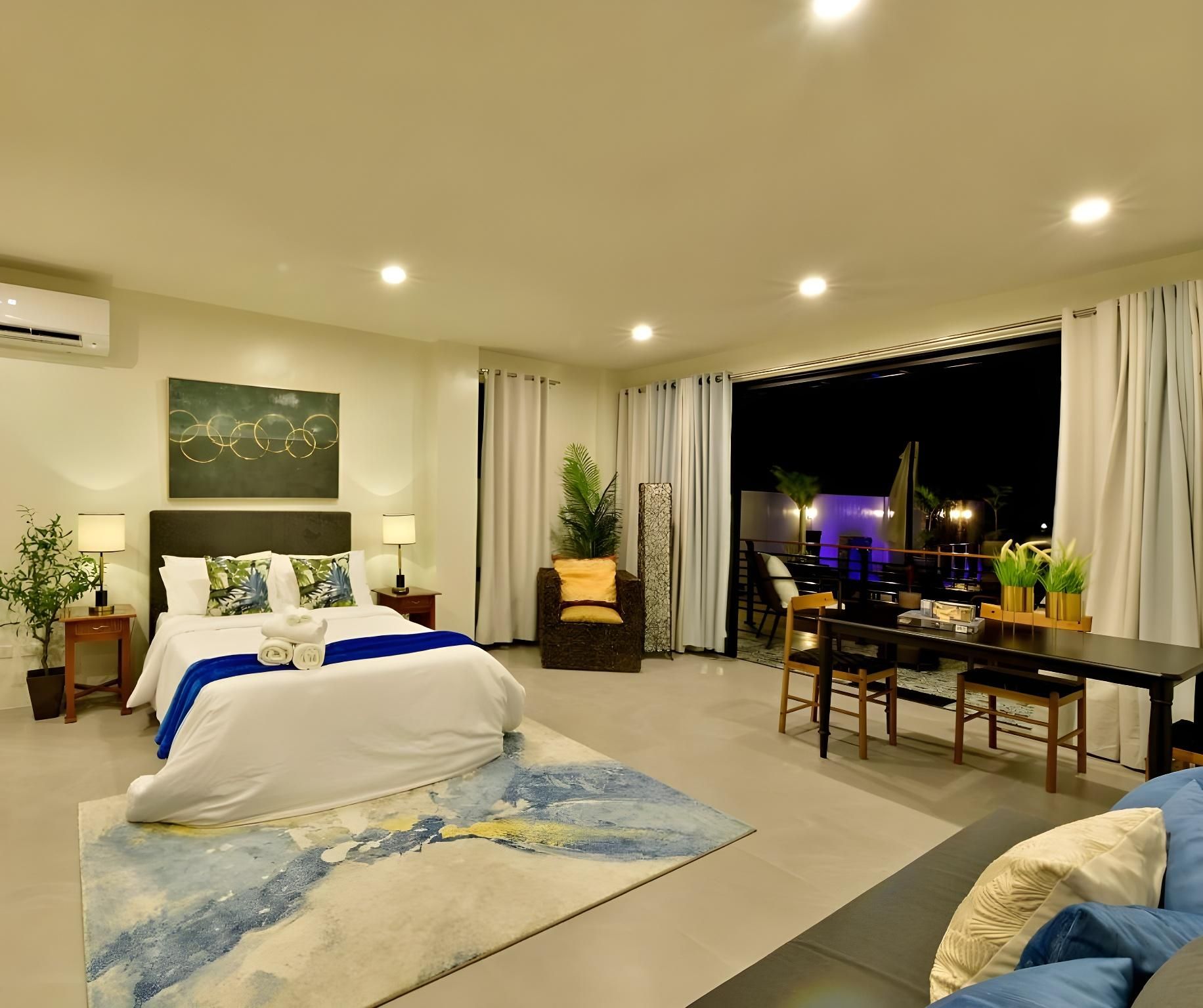 Studio (Ground Floor)