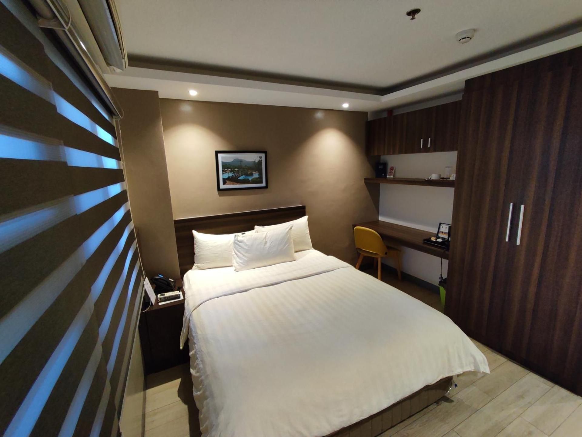 Hotel Inigo Standard Queen Room