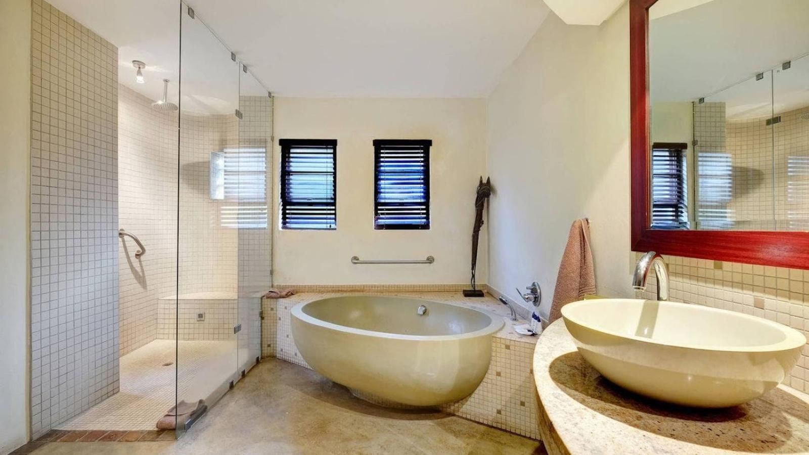 Junior Suite with Balcony