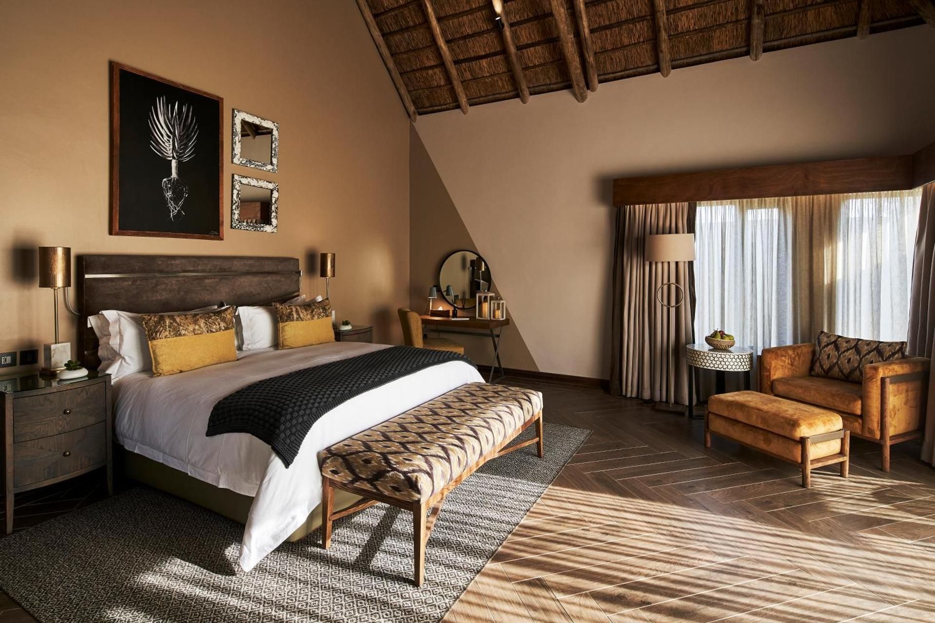 Suite with Private Pool with 2 Game Drives