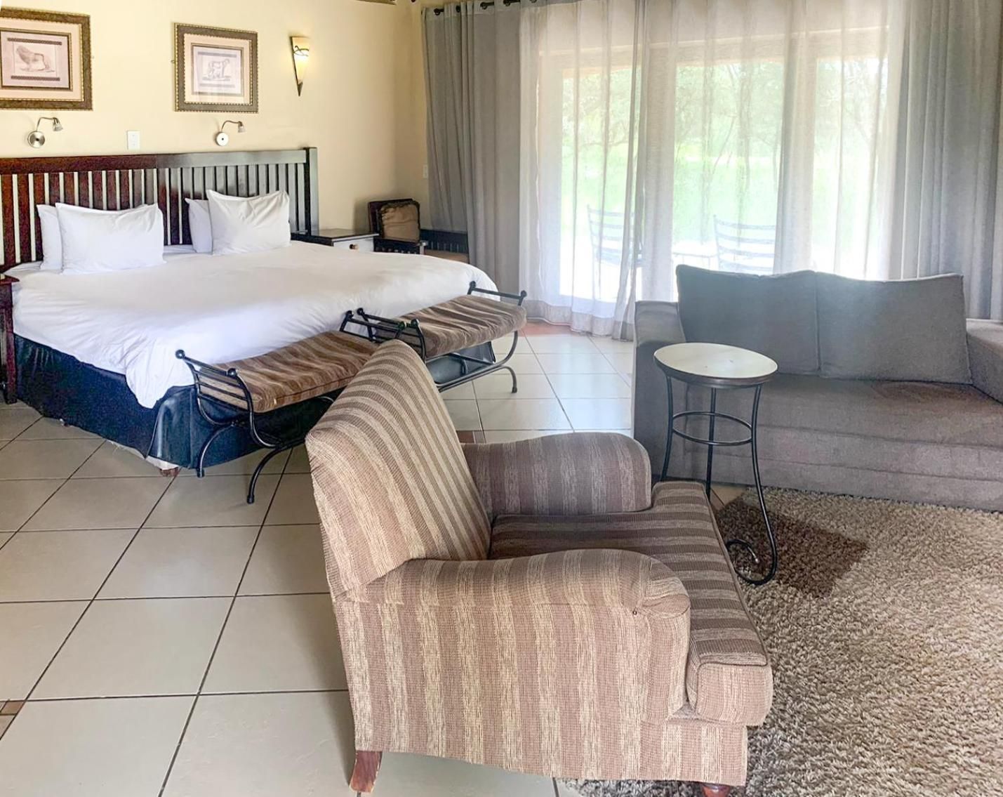  Junior Suite – King Size Bed
