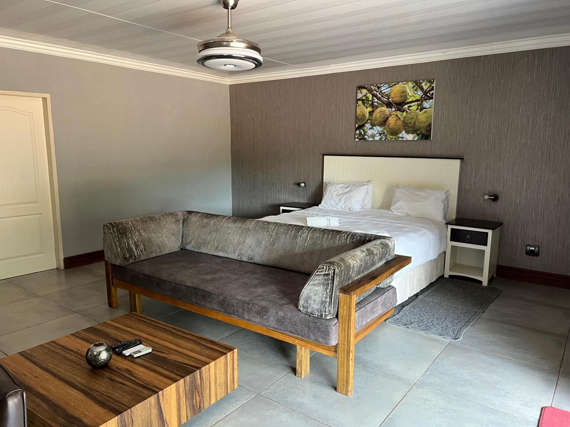 Comfort King Room