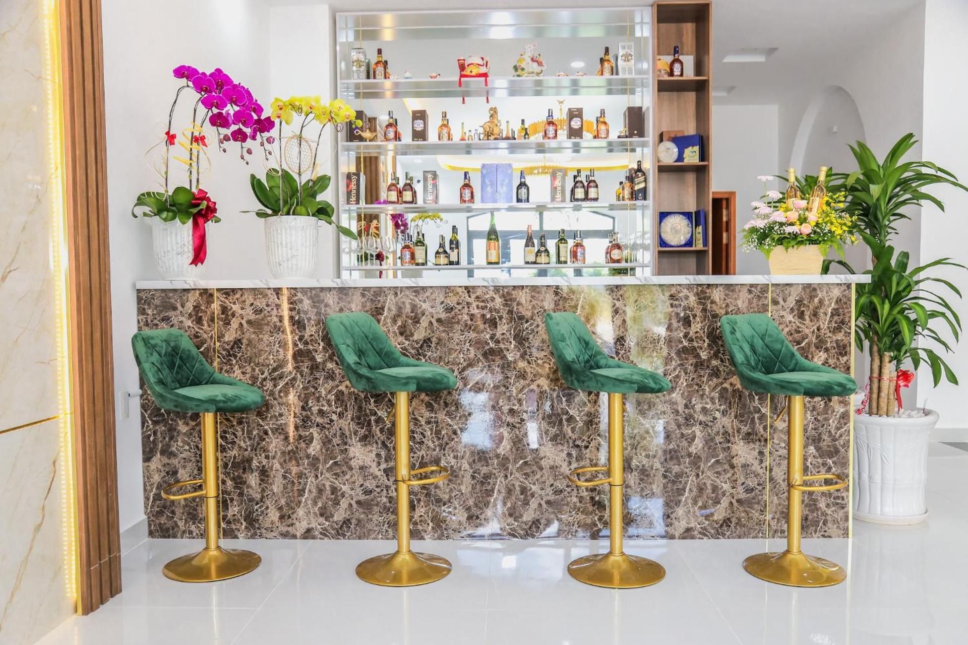 Le Phan Hotel
