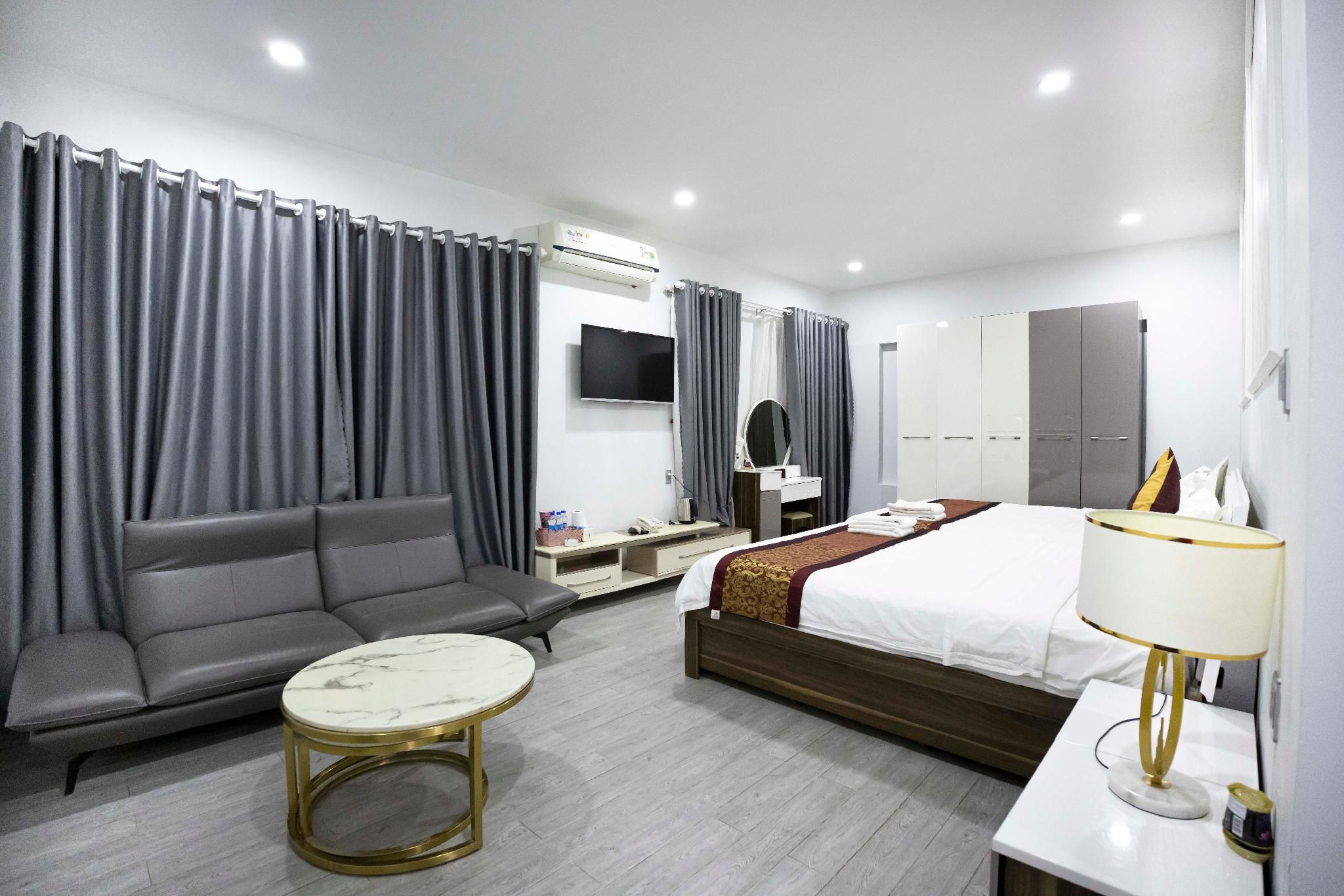 Family - Quad Room