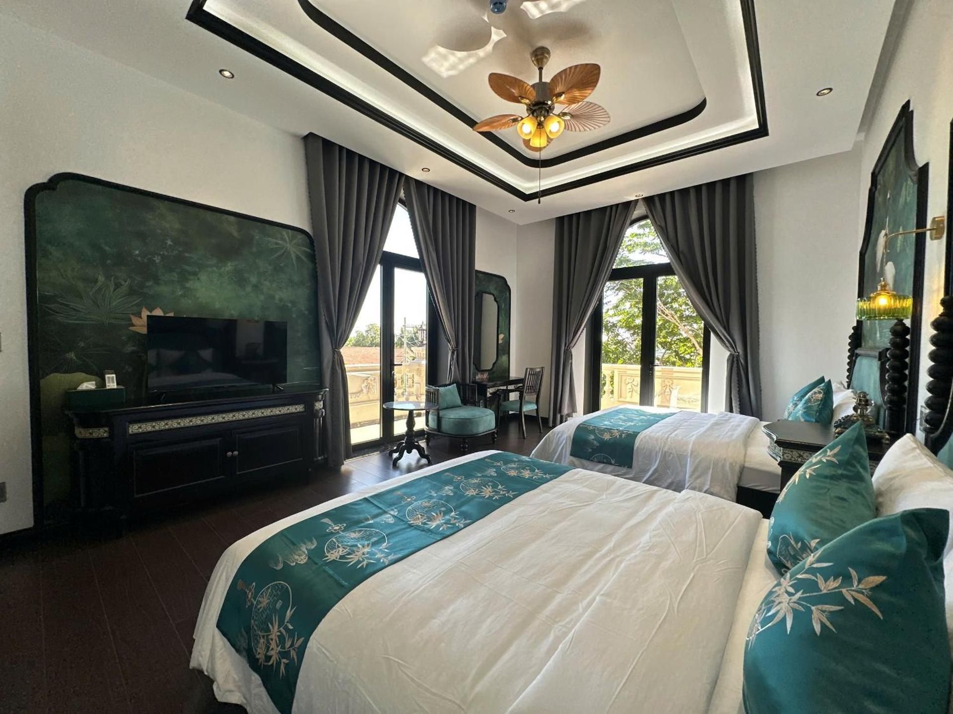 Deluxe Quadruple Room