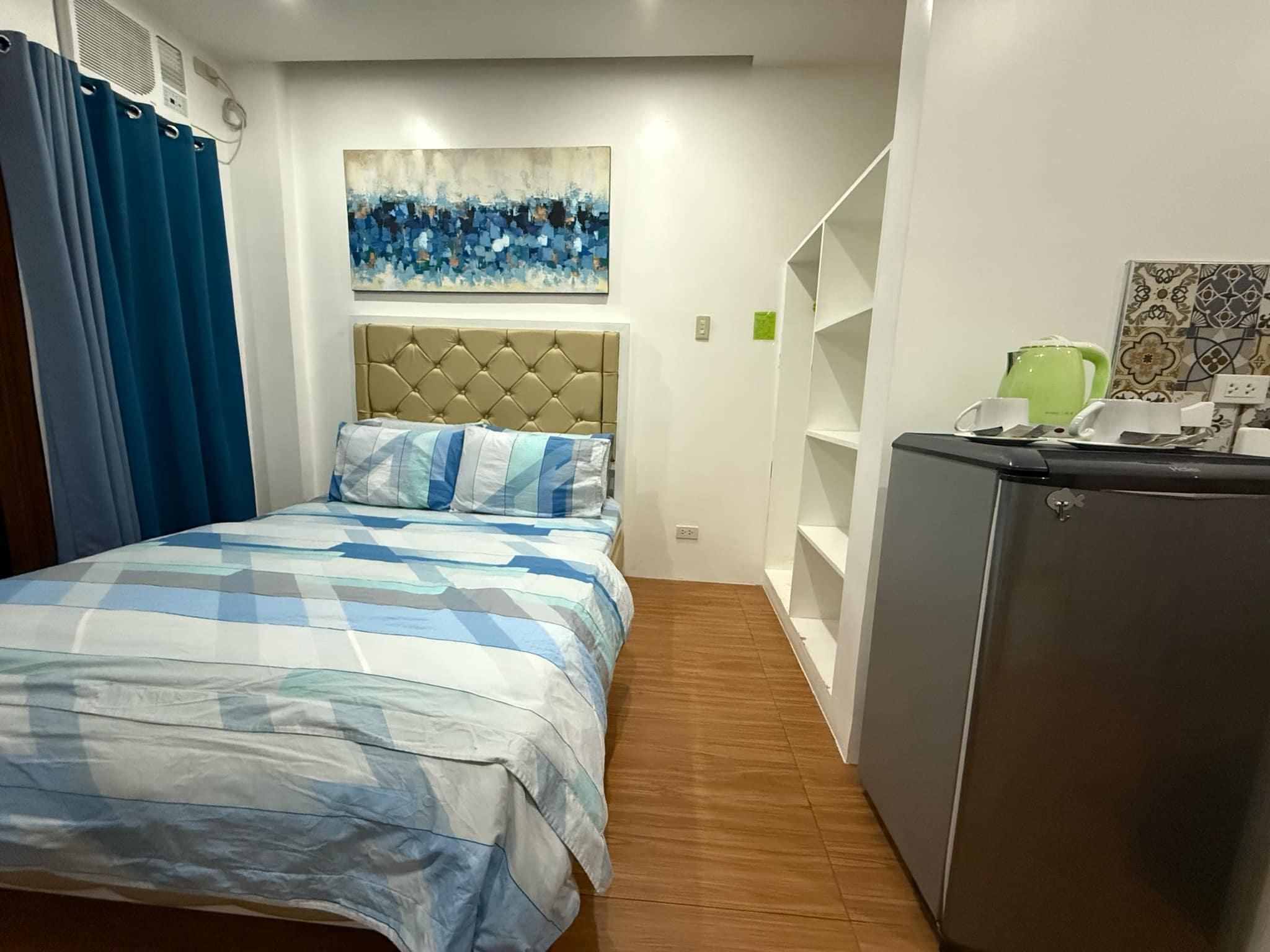 Alleyhub Condotel Premium Queen Room 2