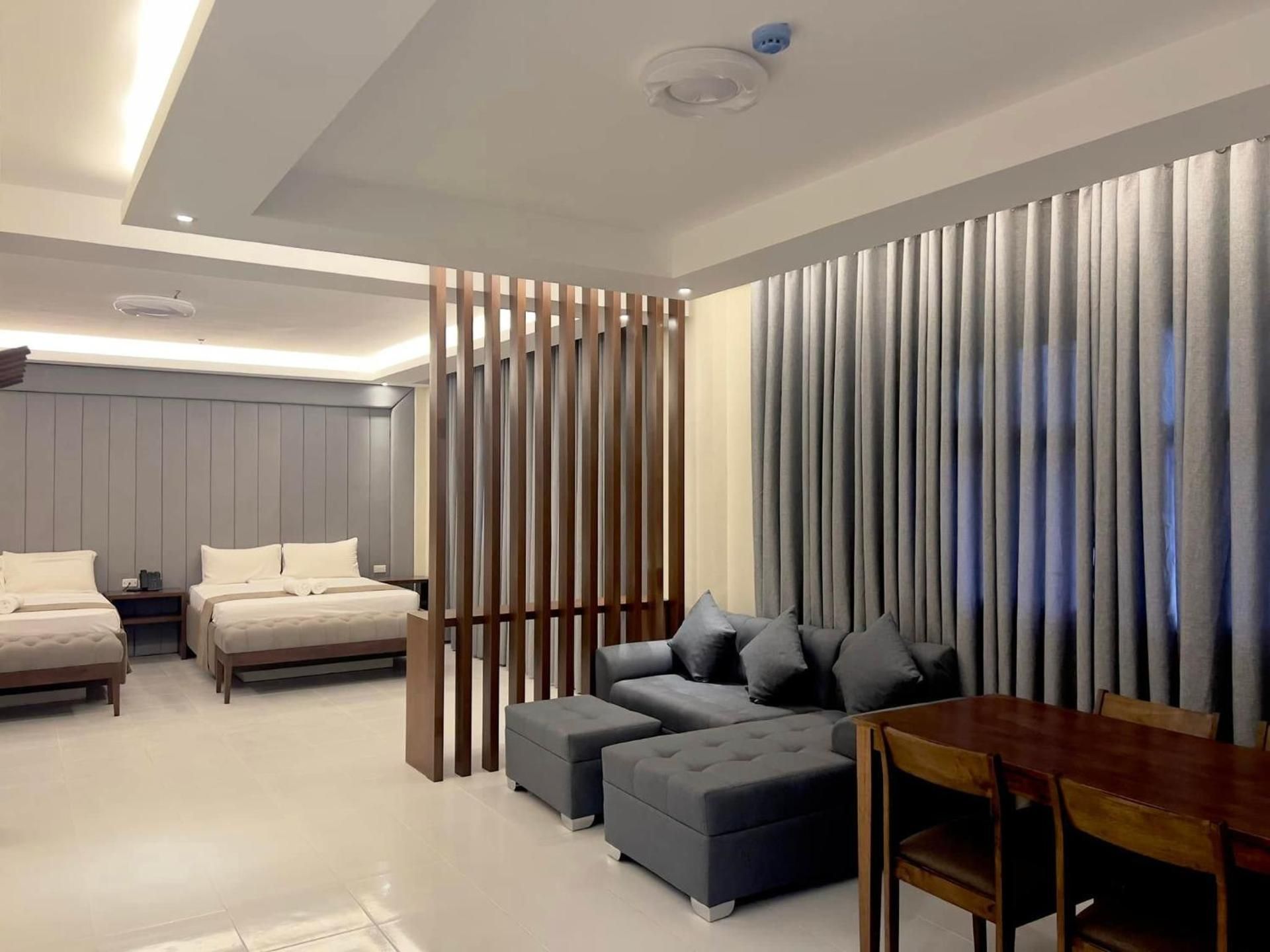 Pedro's Hotel Family Room 3