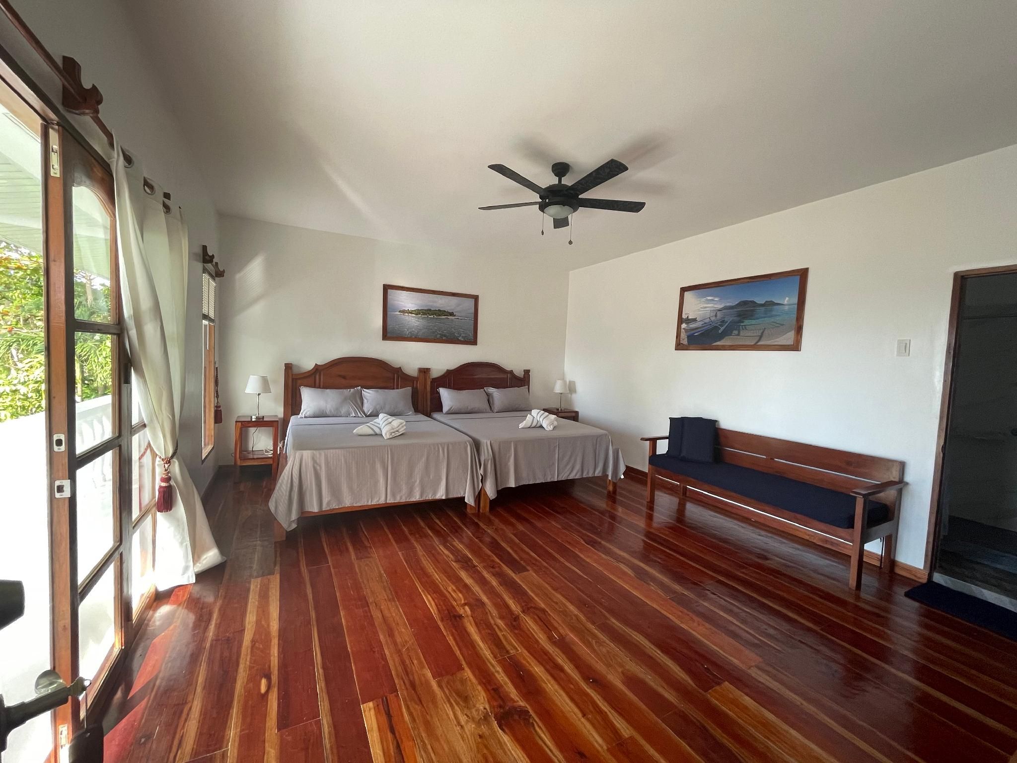 Family Room with Sea View