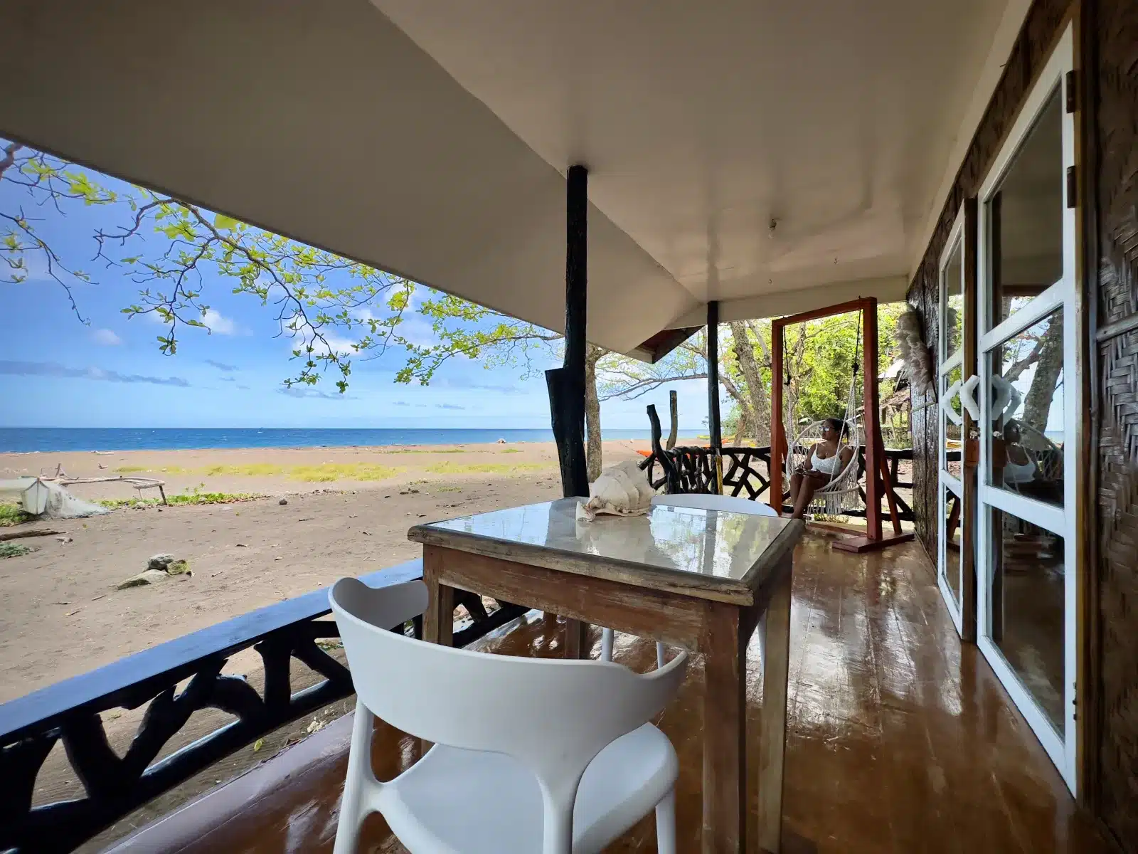 Playa del Fuego Camiguin Beach Hostel & Resort Bungalow - Beach Front 3