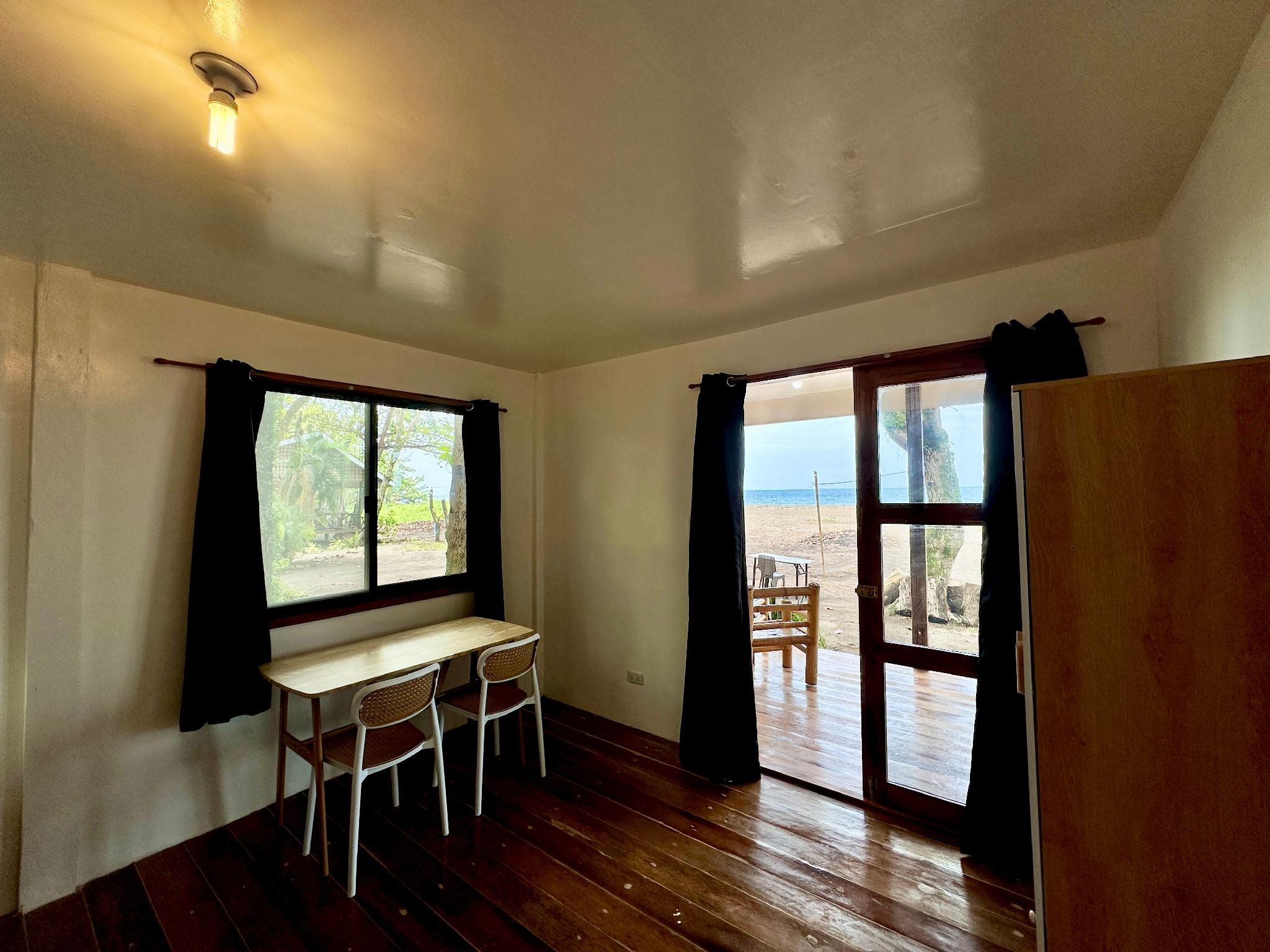 Bungalow 1 Double Bed