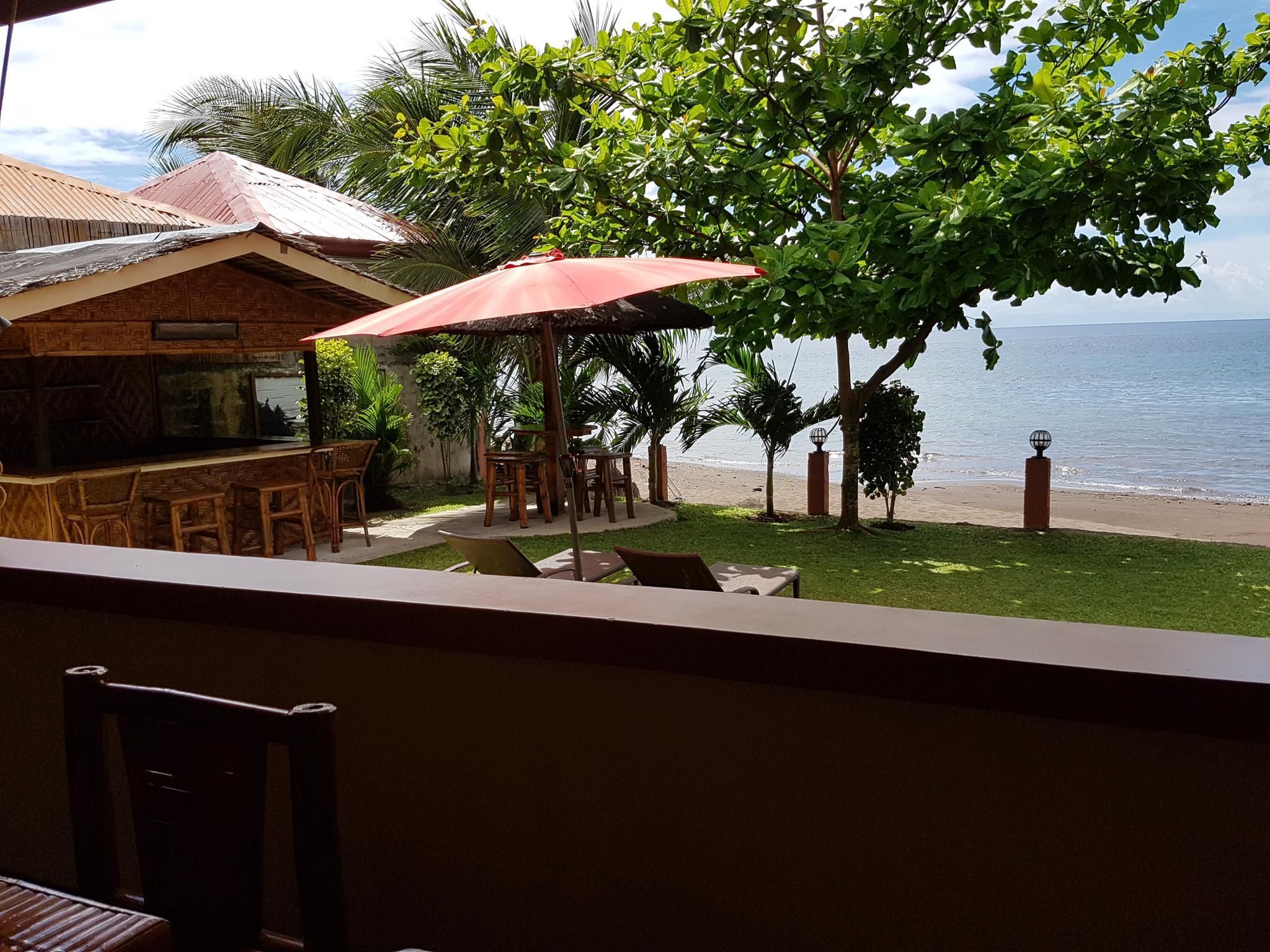 Beach Front Room
