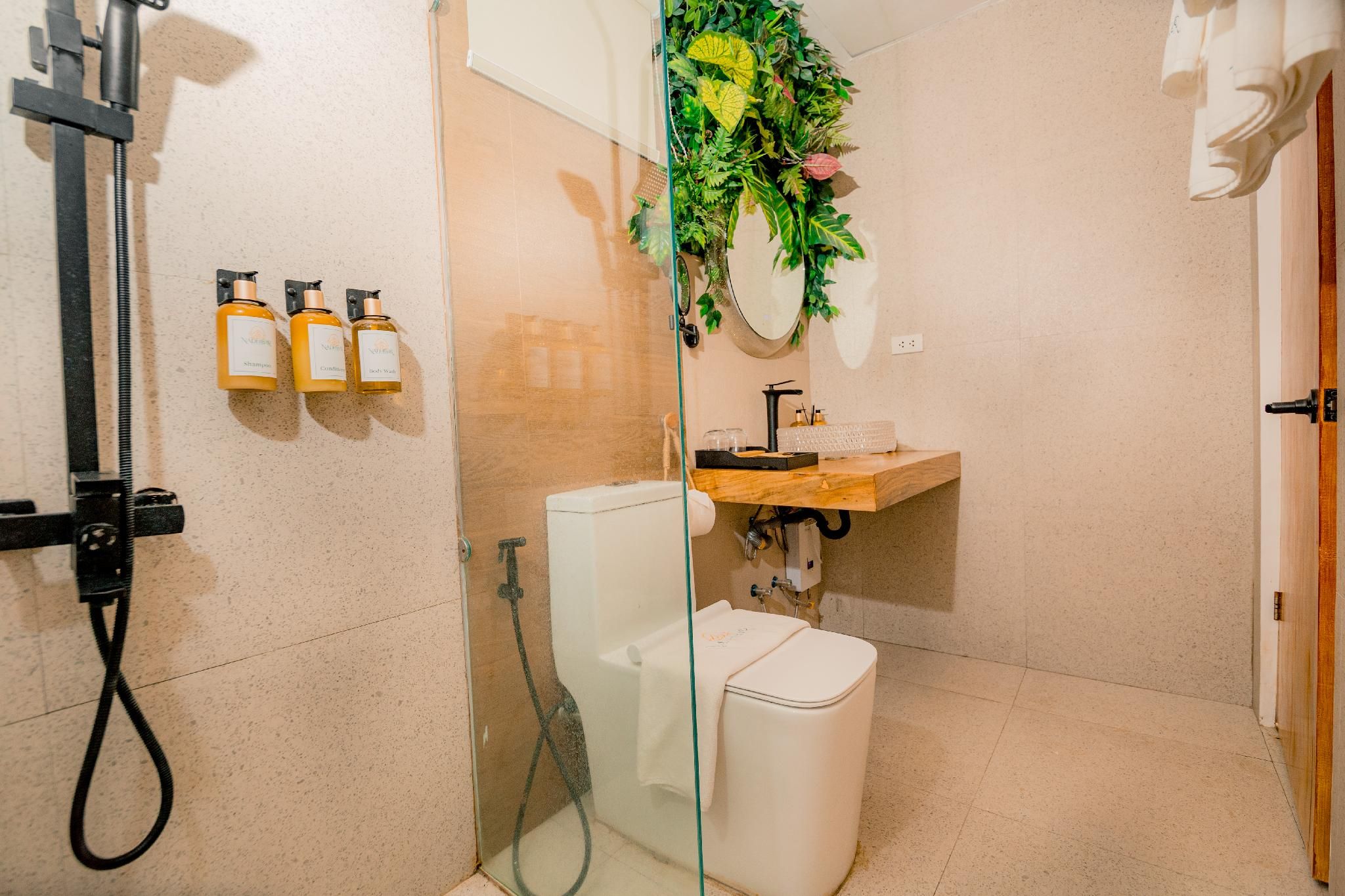 Nadhibar Resort Deluxe Pool Villa 3