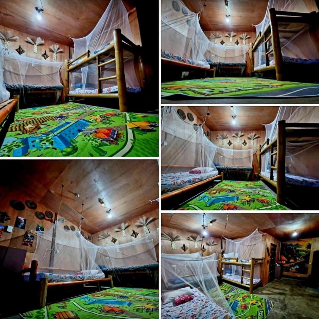 J Travel Trail Inn 