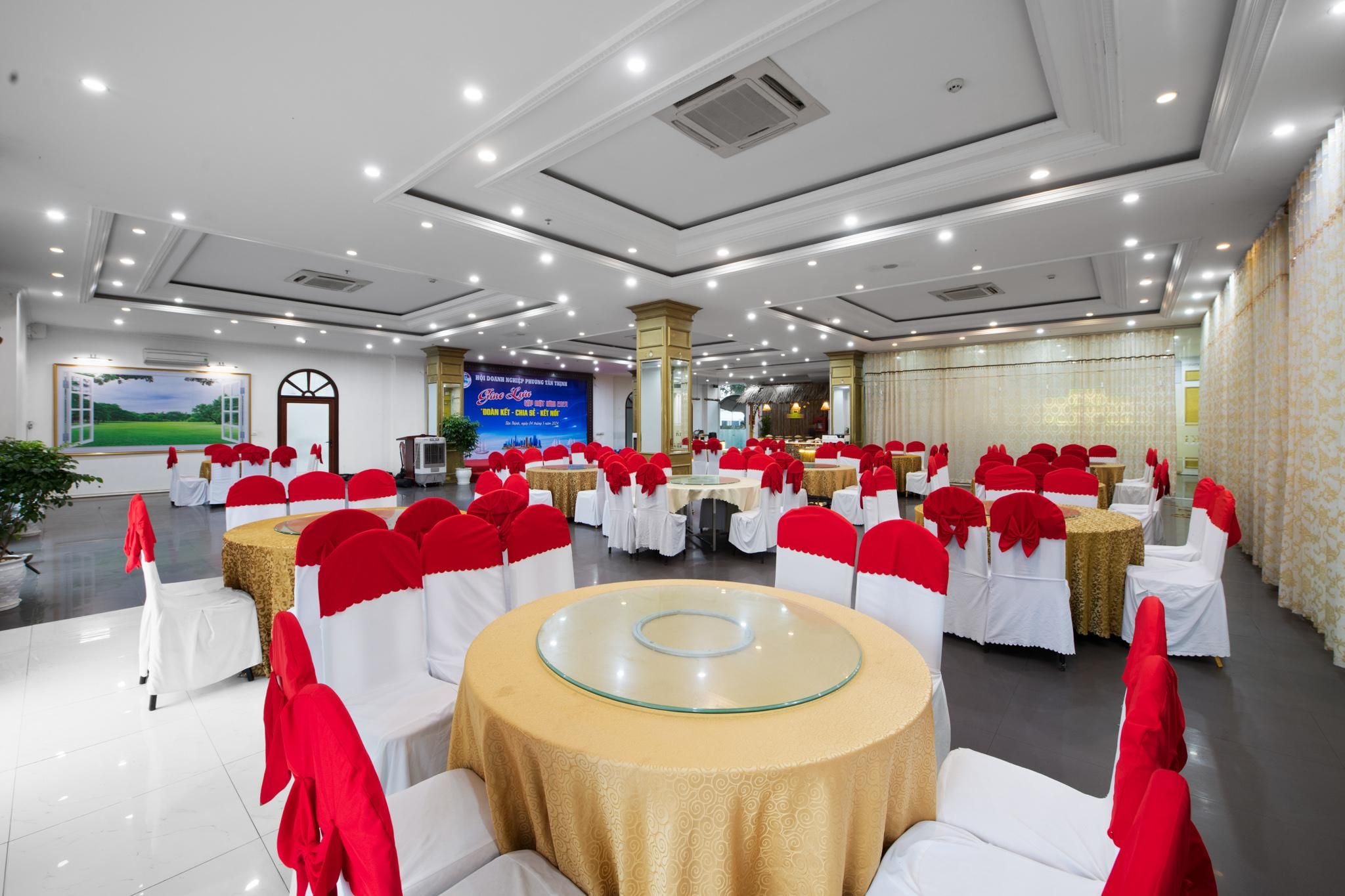 meeting room / ballrooms