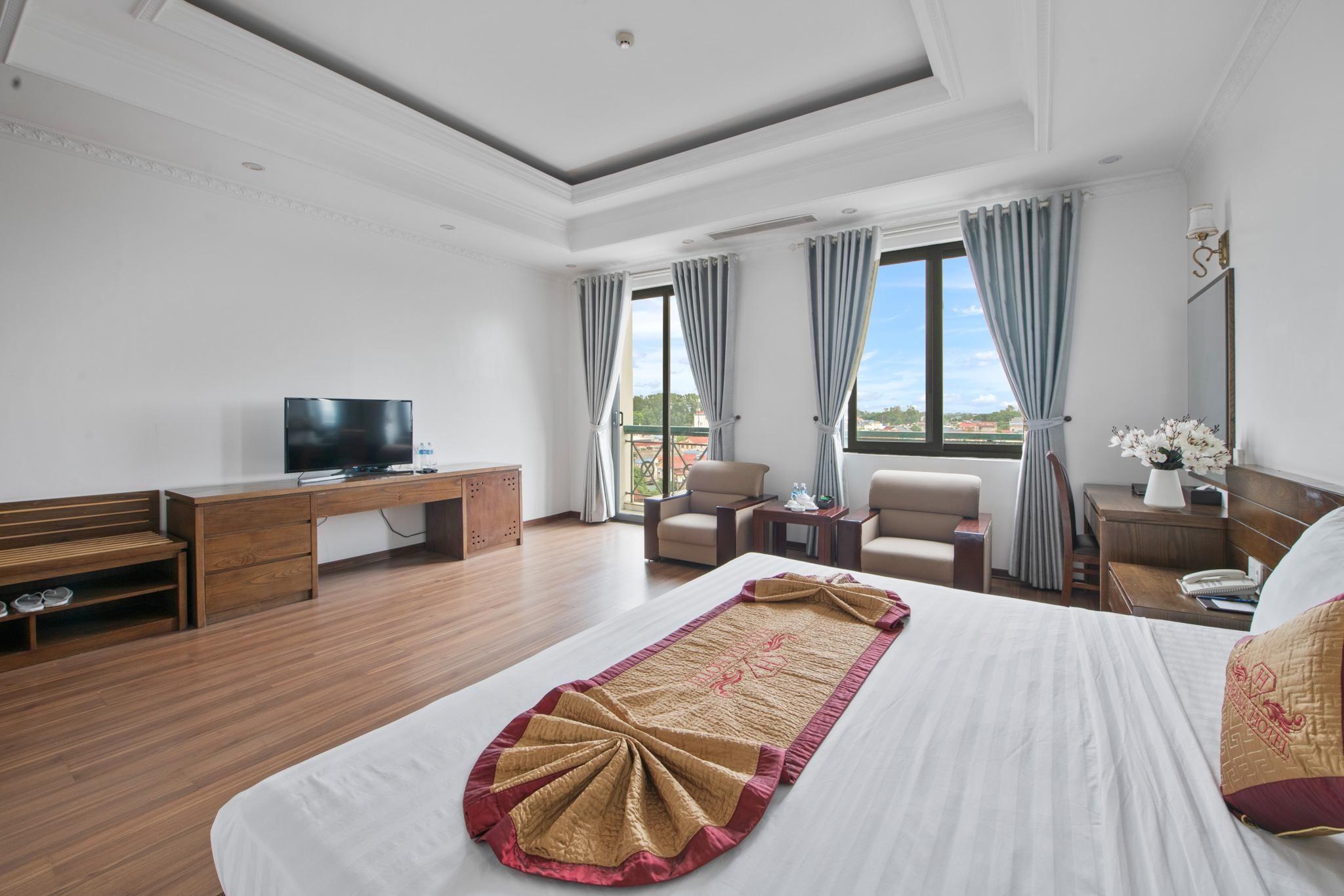 Habana Hotel Thai Nguyen Deluxe Double City View 2