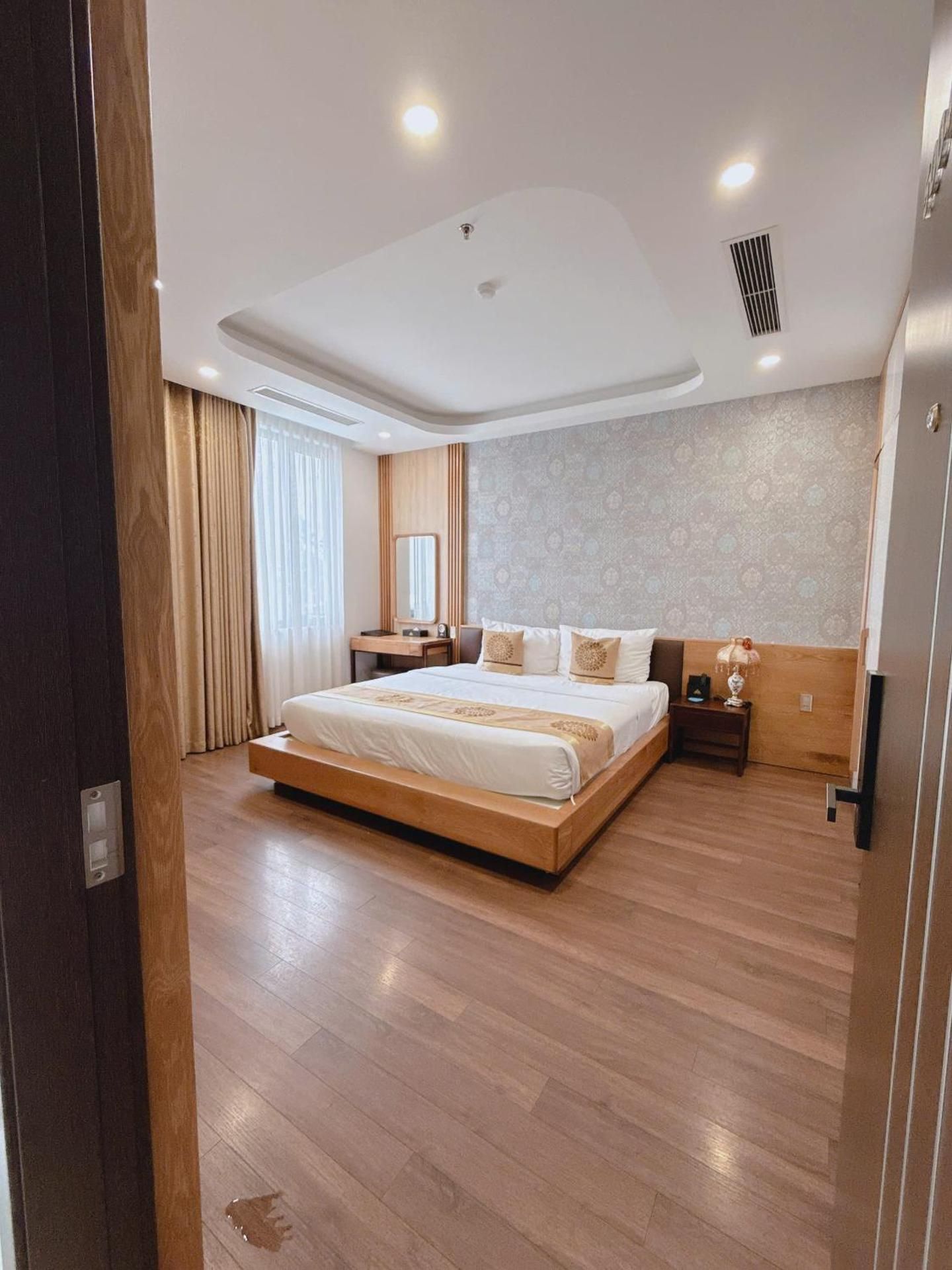 King Suite