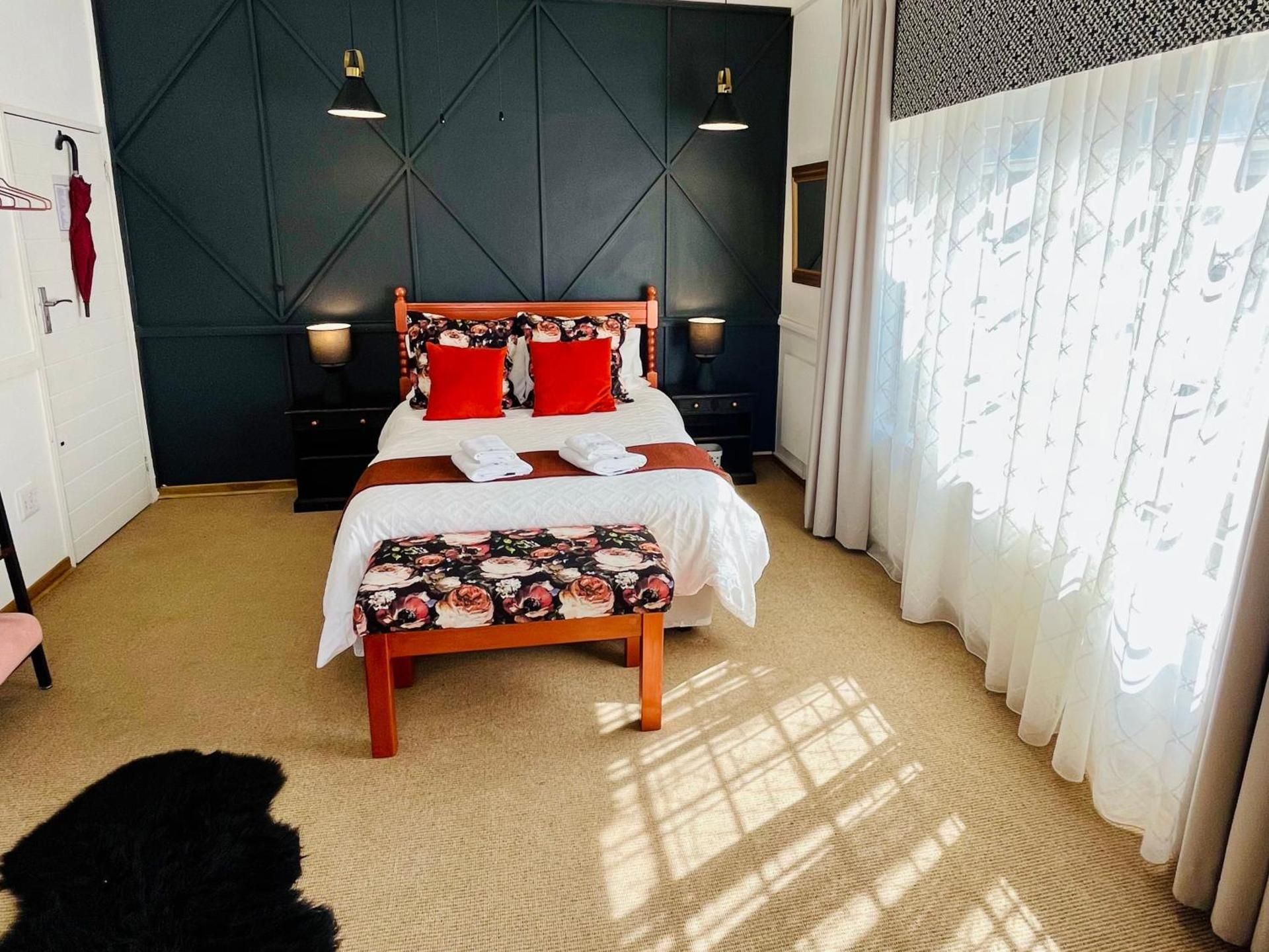 Double Room with Pool View