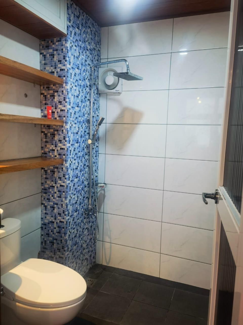 Burj Calapan Standard