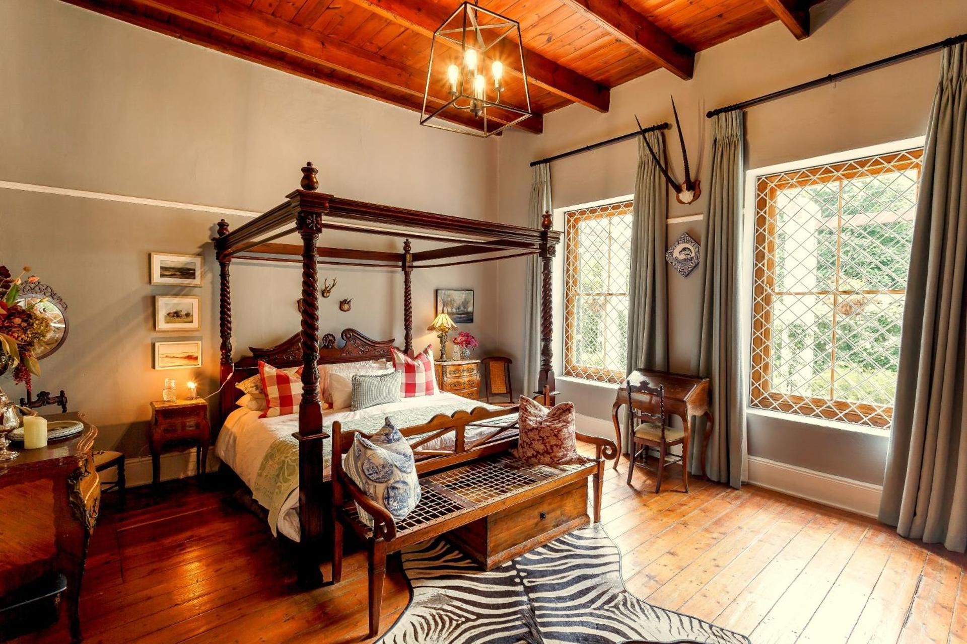 Deluxe King Suite