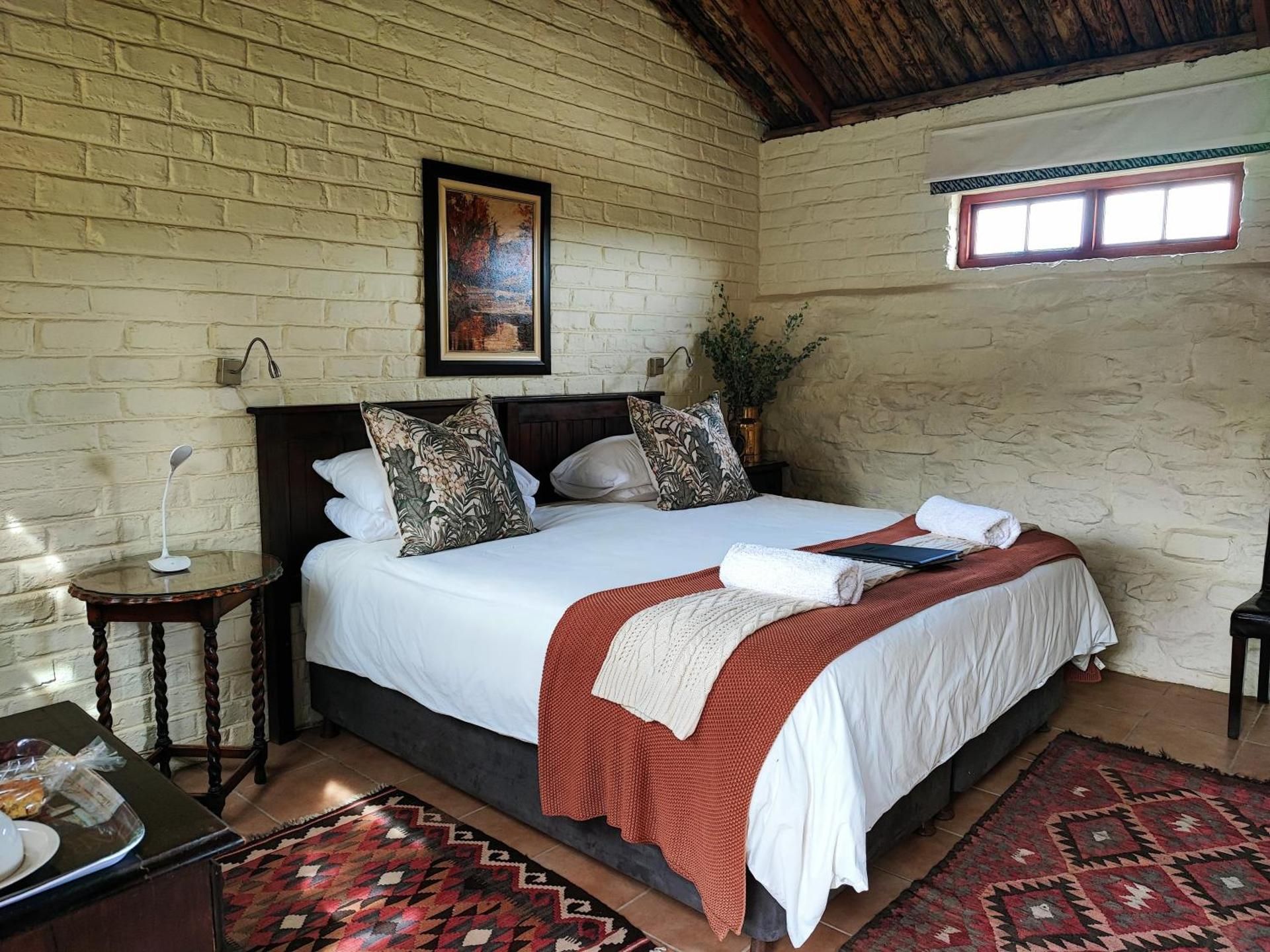 Double or Twin Room with Shower