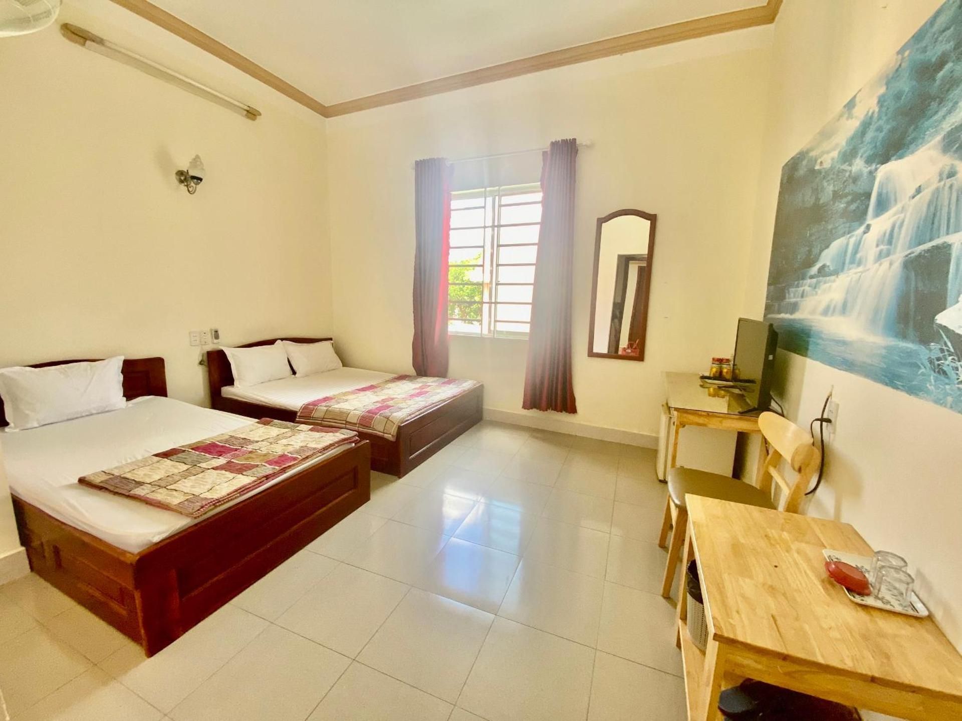 Khách sạn Ban Mê Xanh (Ban Me Xanh Hotel) Studio triple