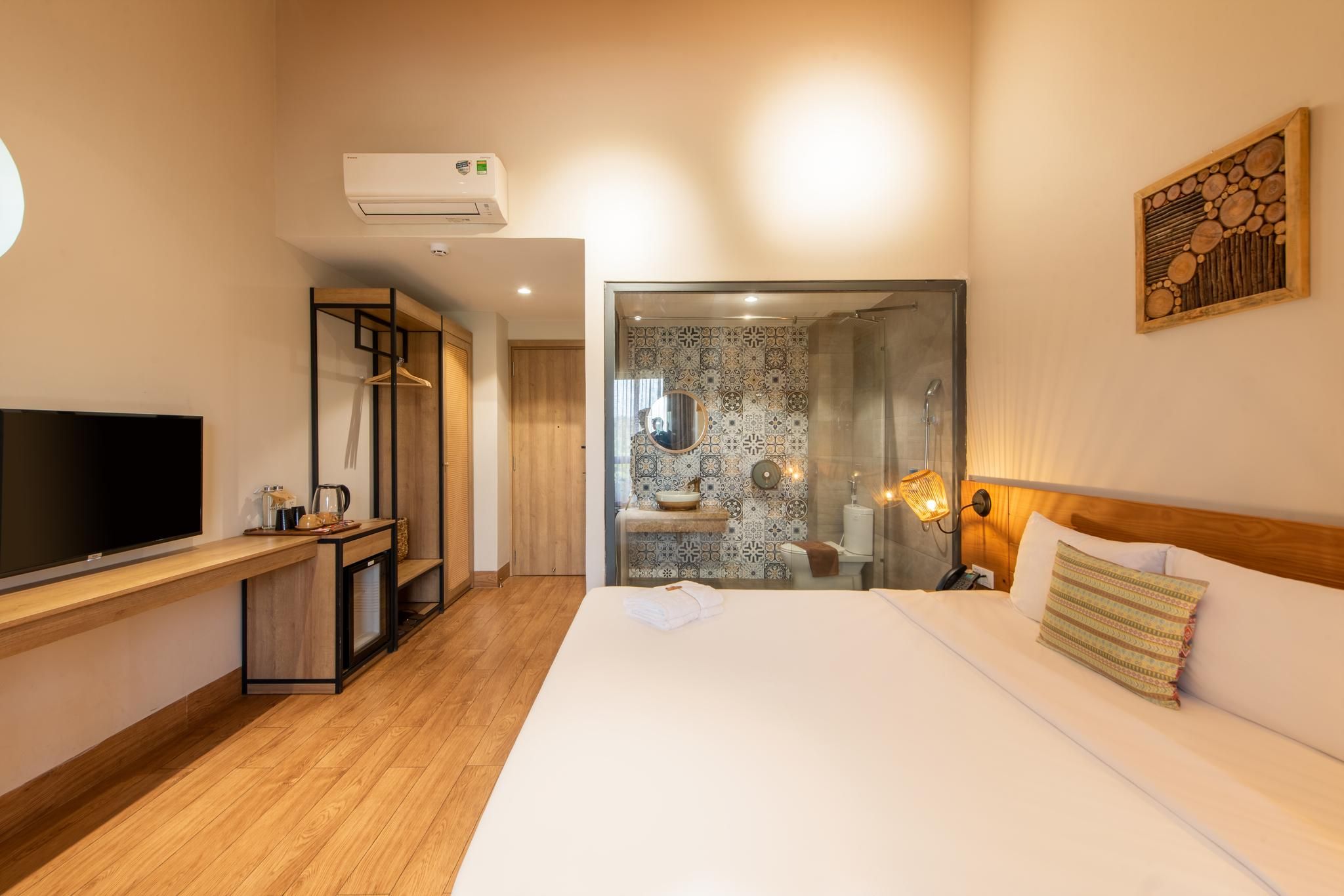 Double Garden View Cosy Room