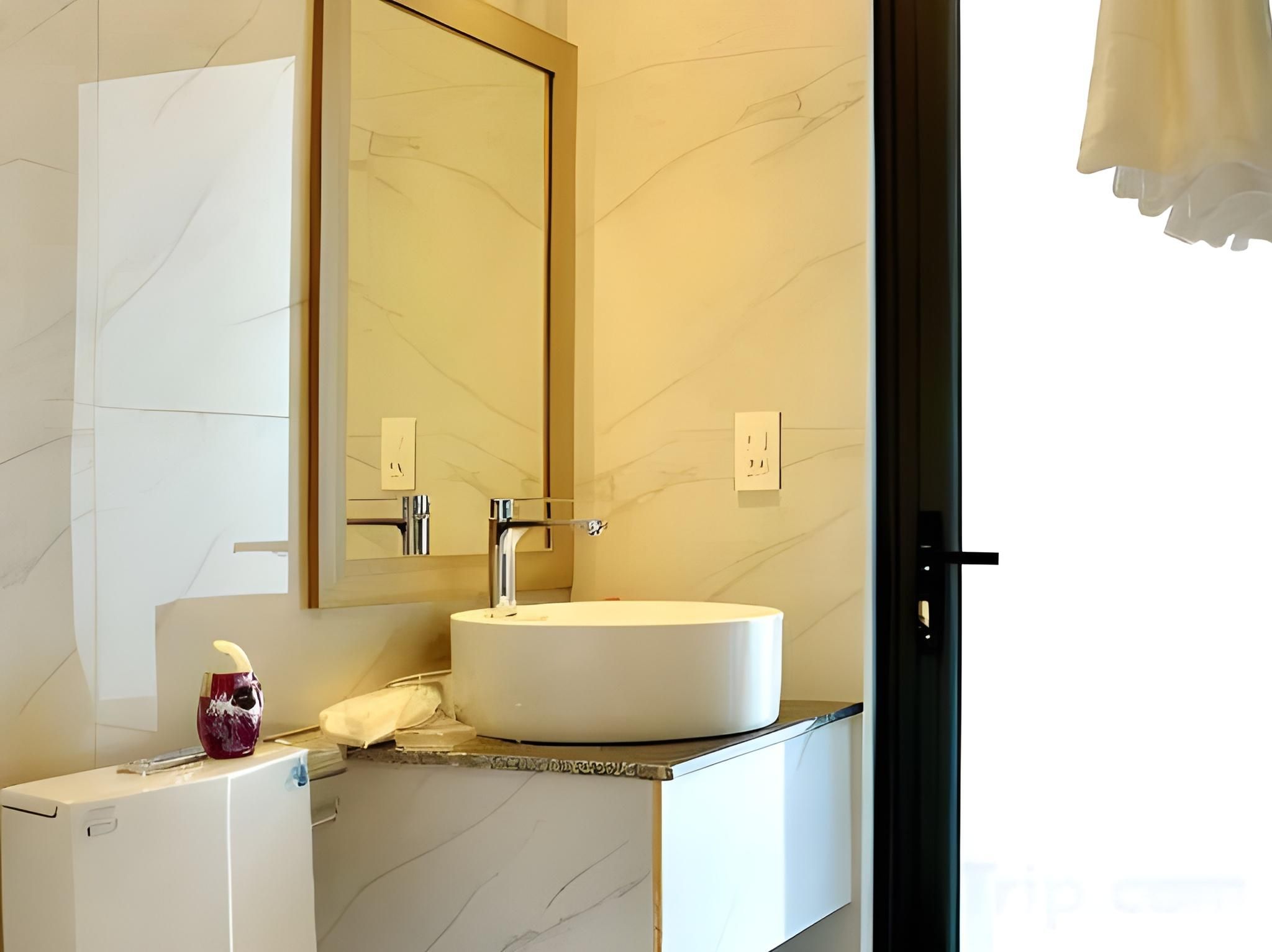 Buon Ma Thuot Hotel Deluxe VIP 3