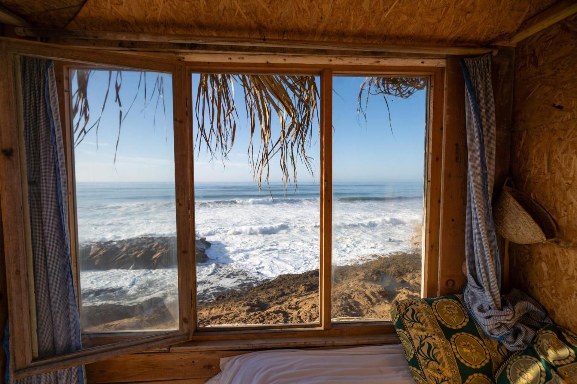 Studio Apartment with Sea View