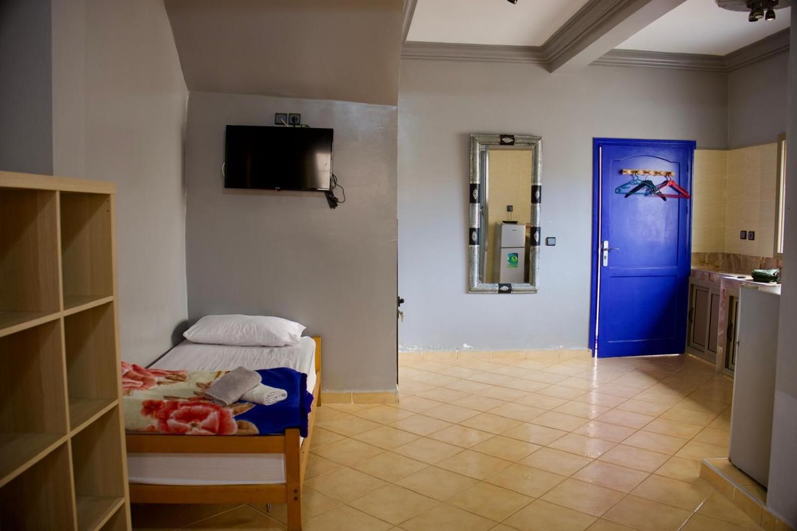 Triple Room with Bathroom