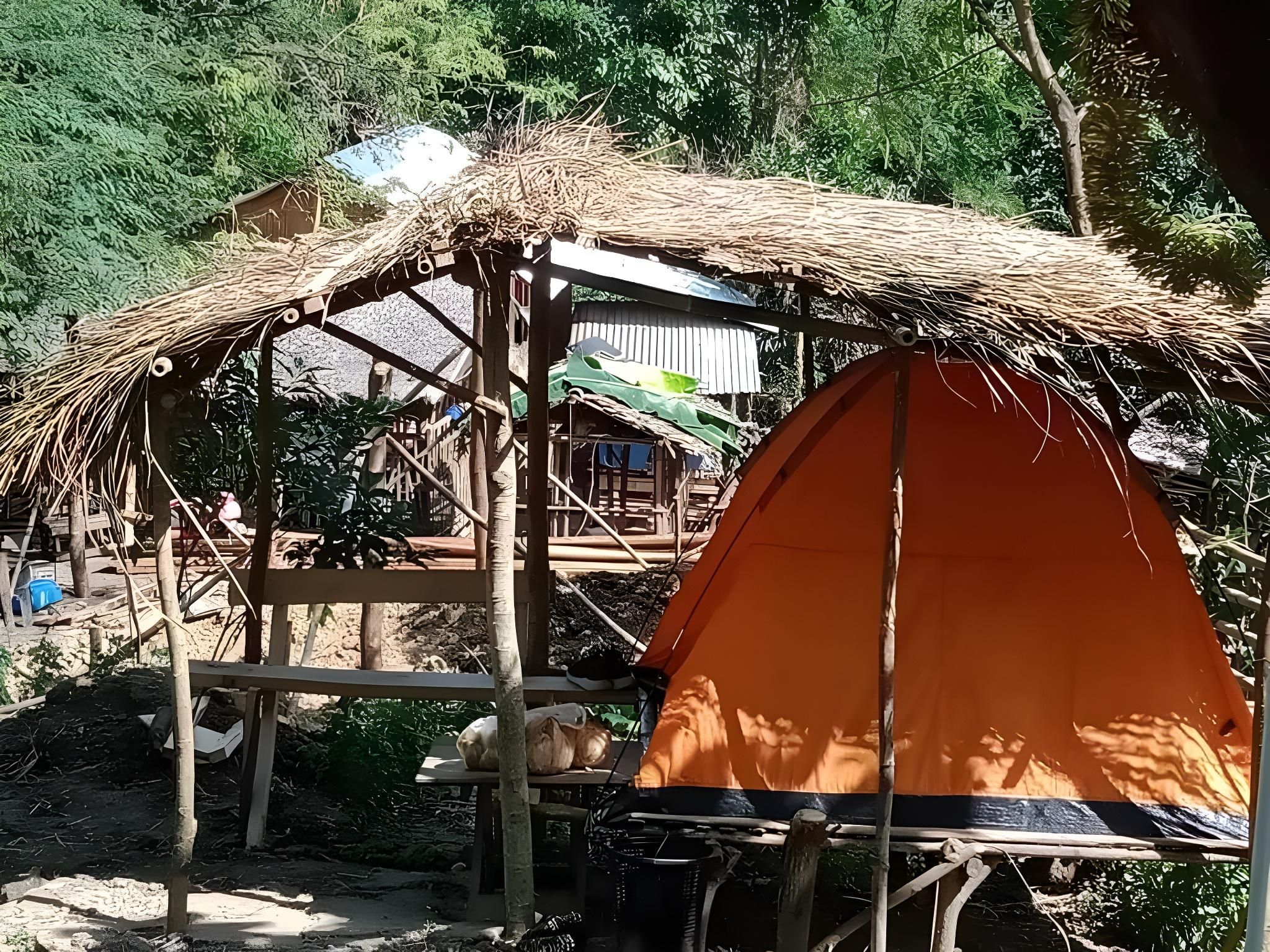 Camping Paradise and Singalong Mountain Garden