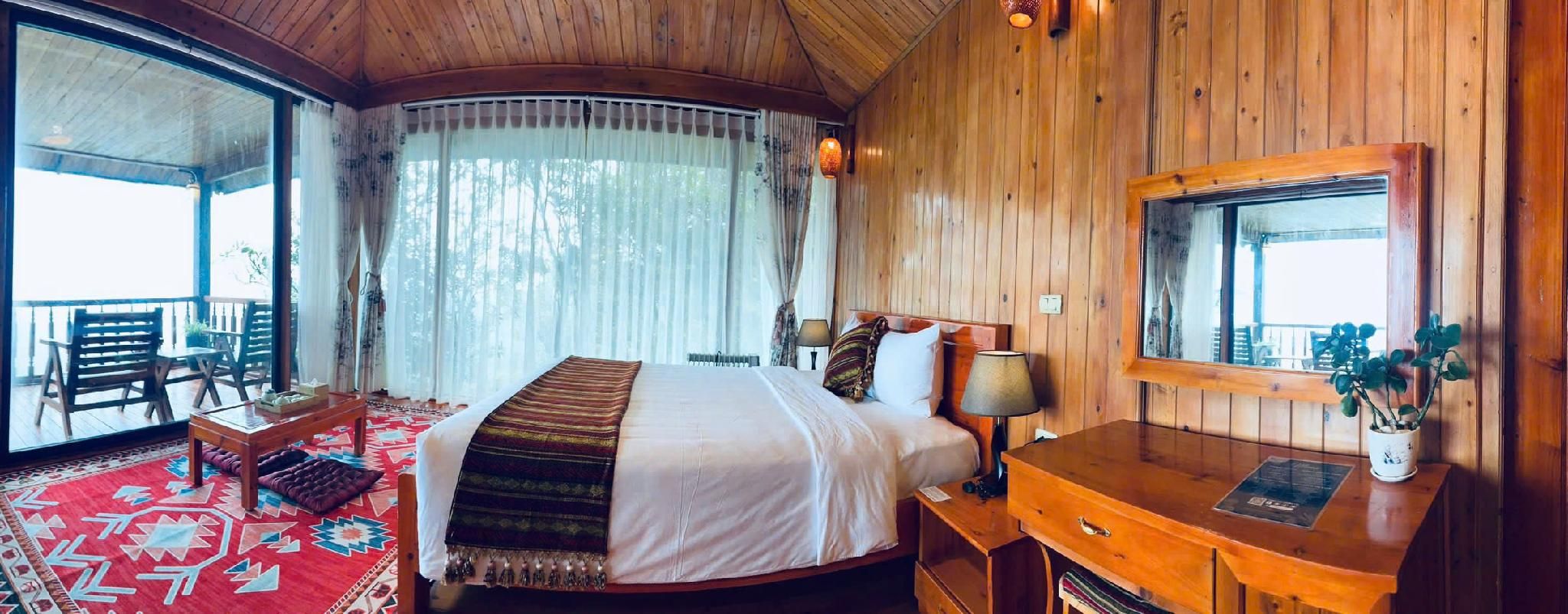 Mountain and Garden View Bungalow