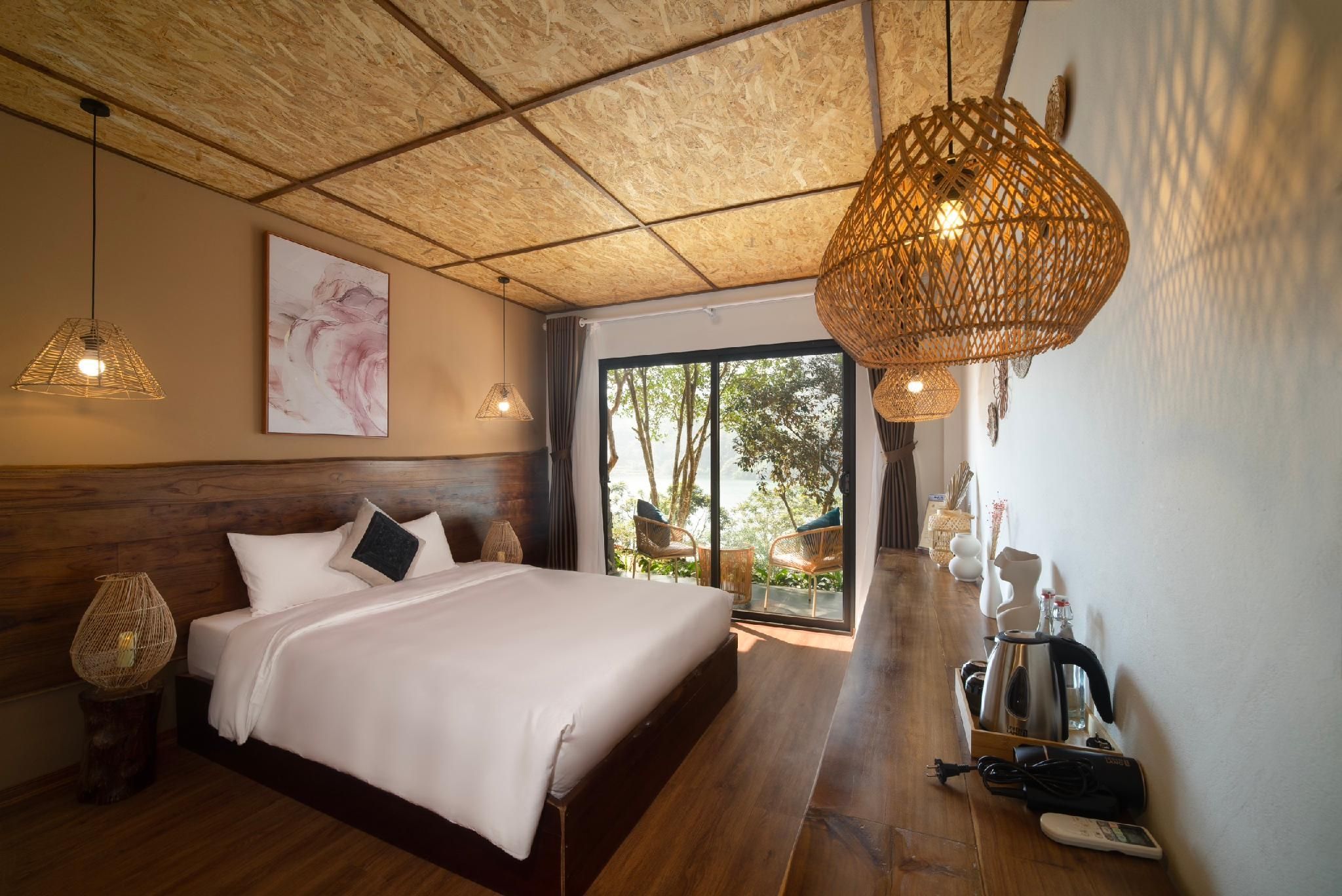 Deluxe Junior Suite