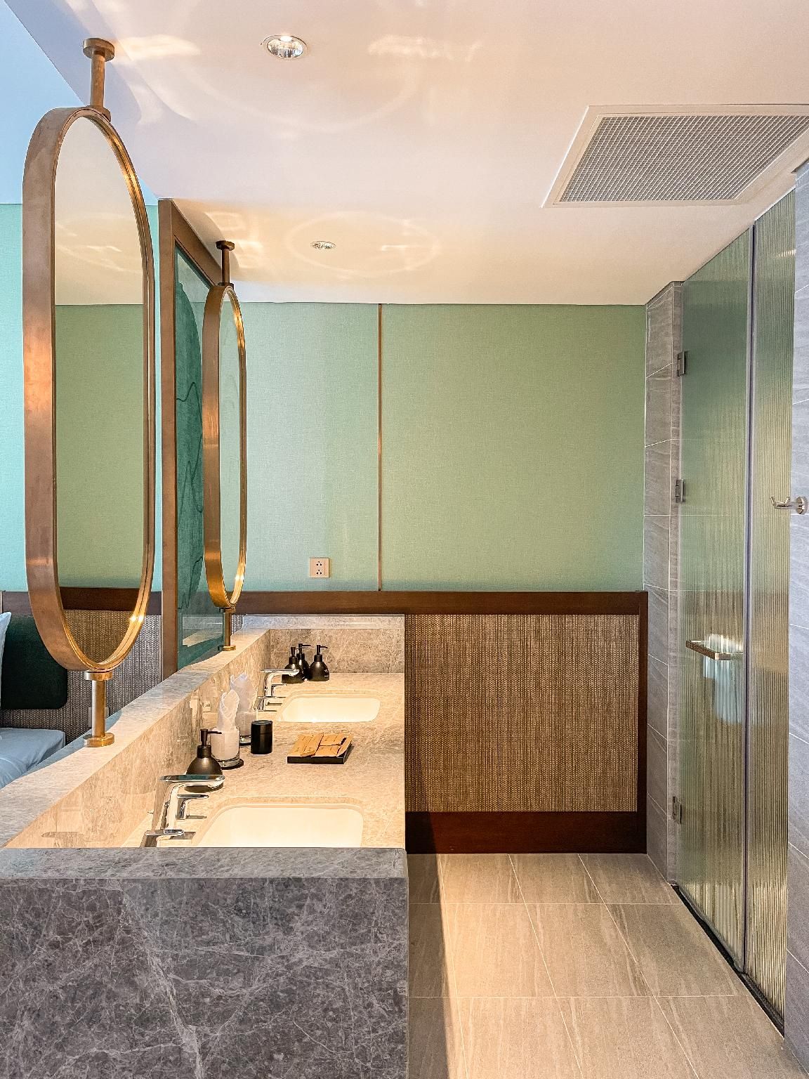 Family Suite Pool View