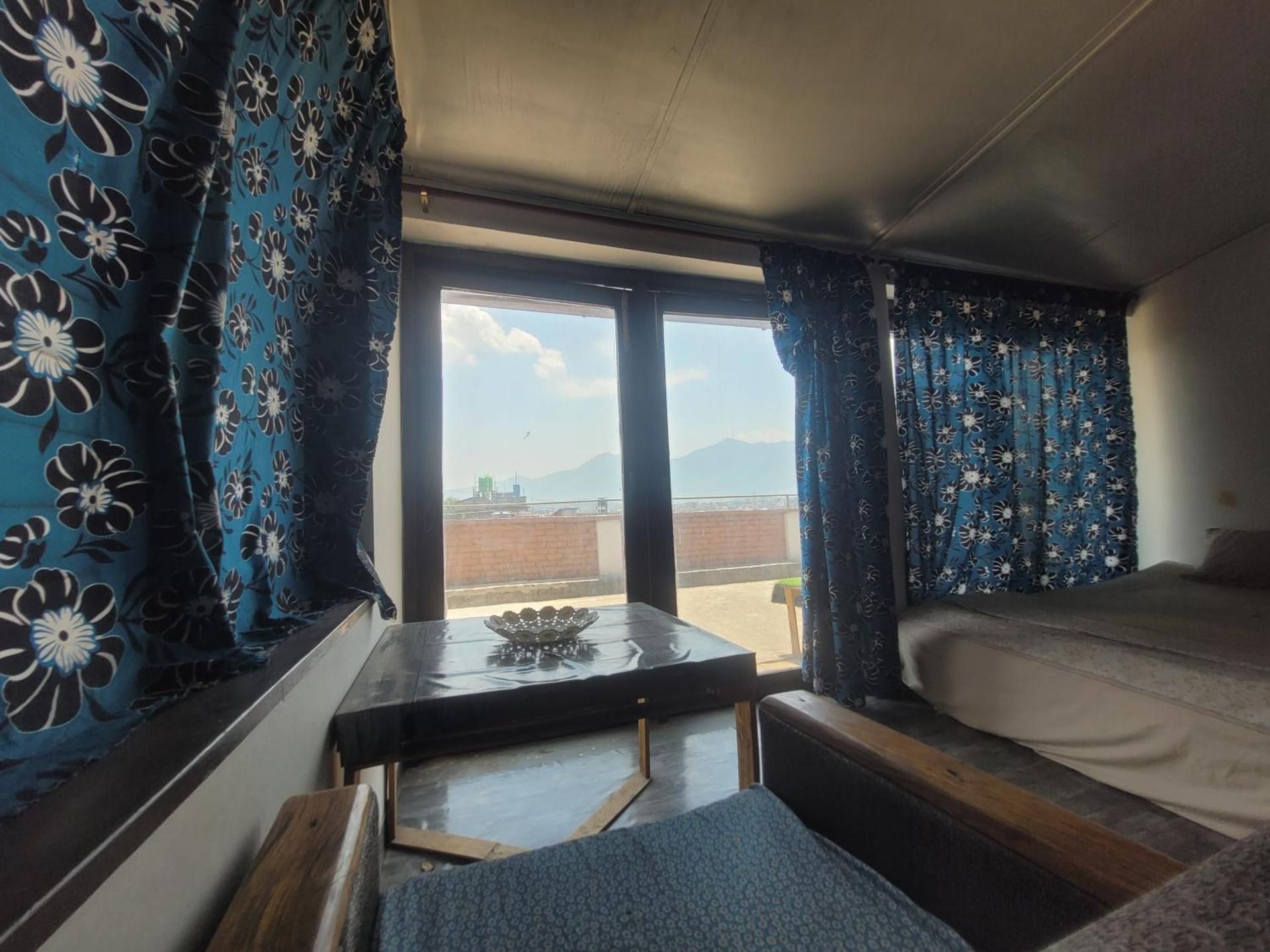 Double Room with Mountain View