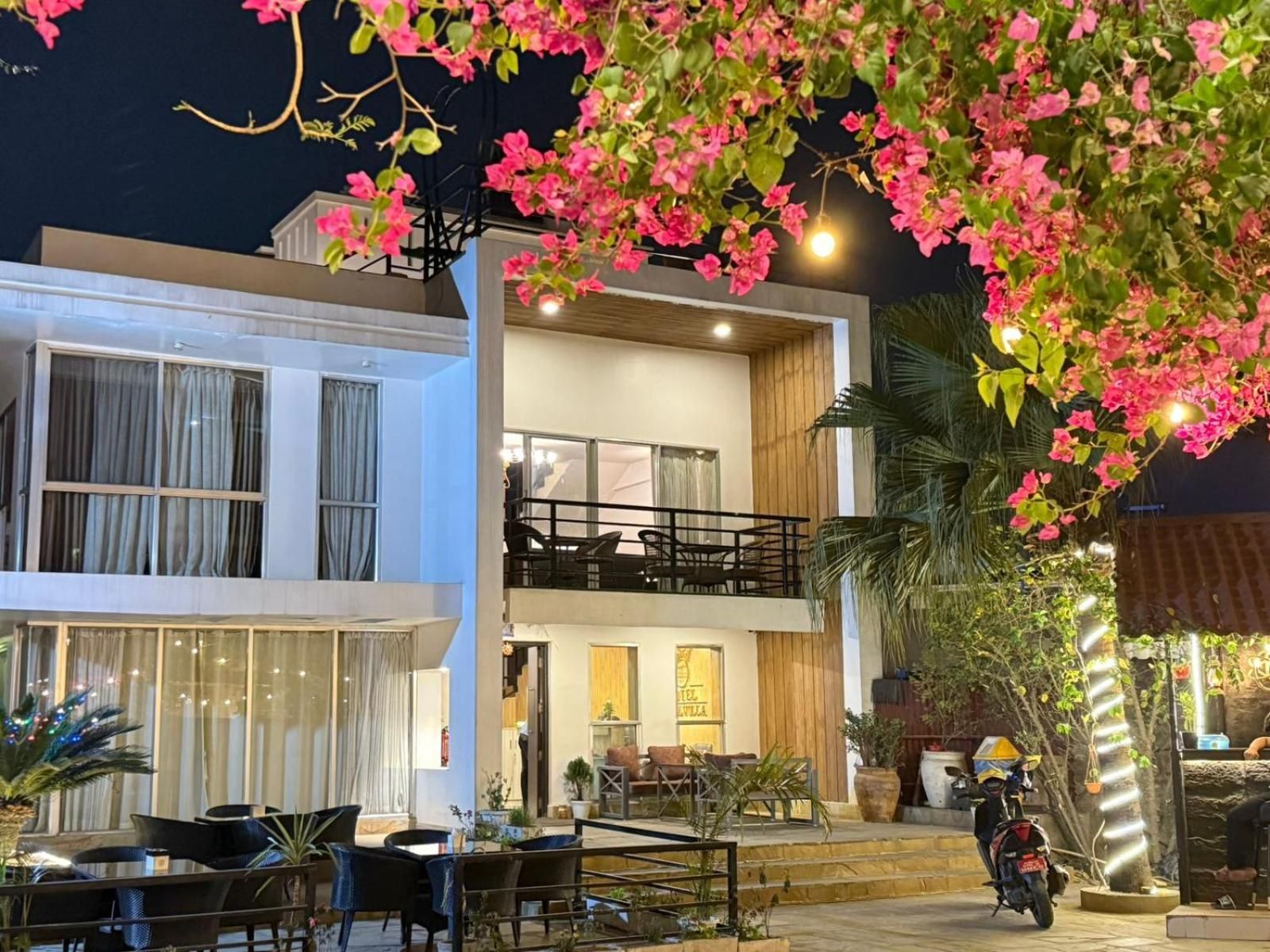 Hotel Royal Villa
