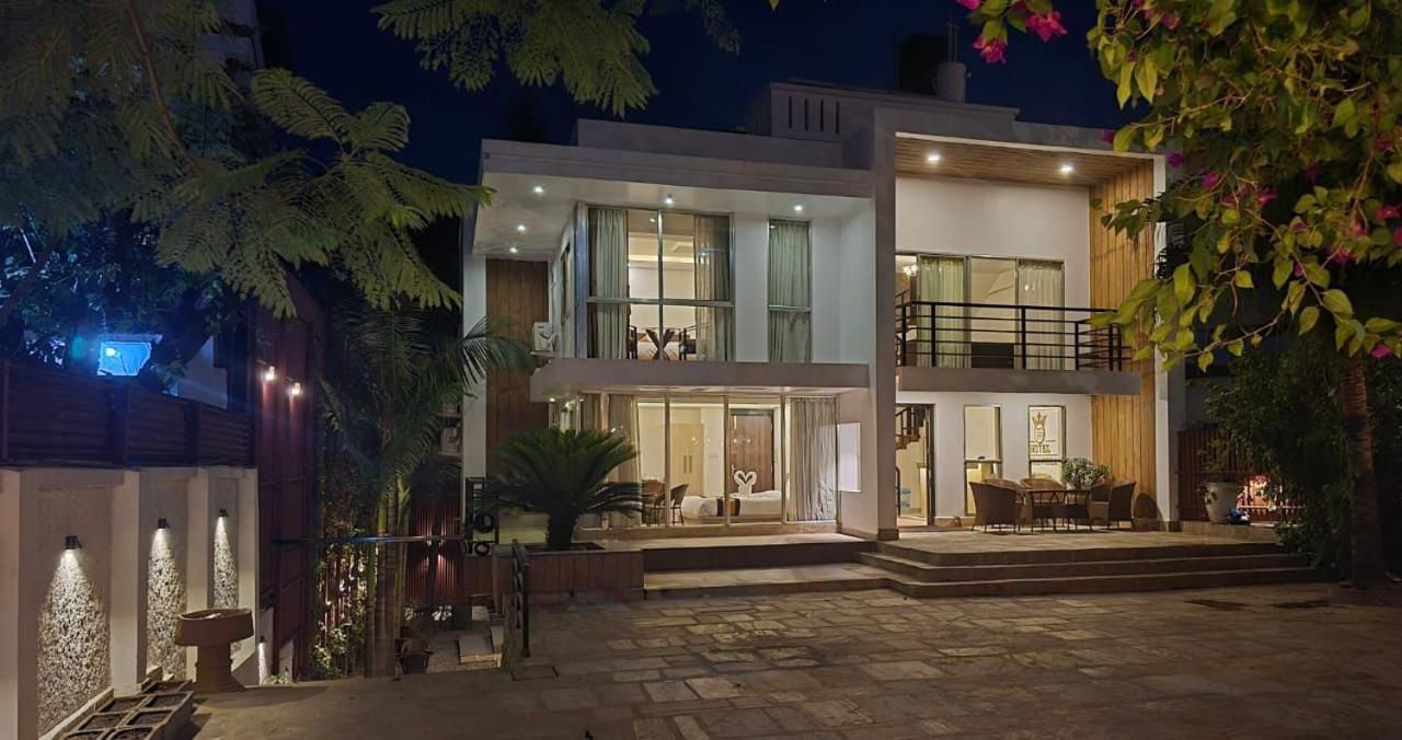 Hotel Royal Villa